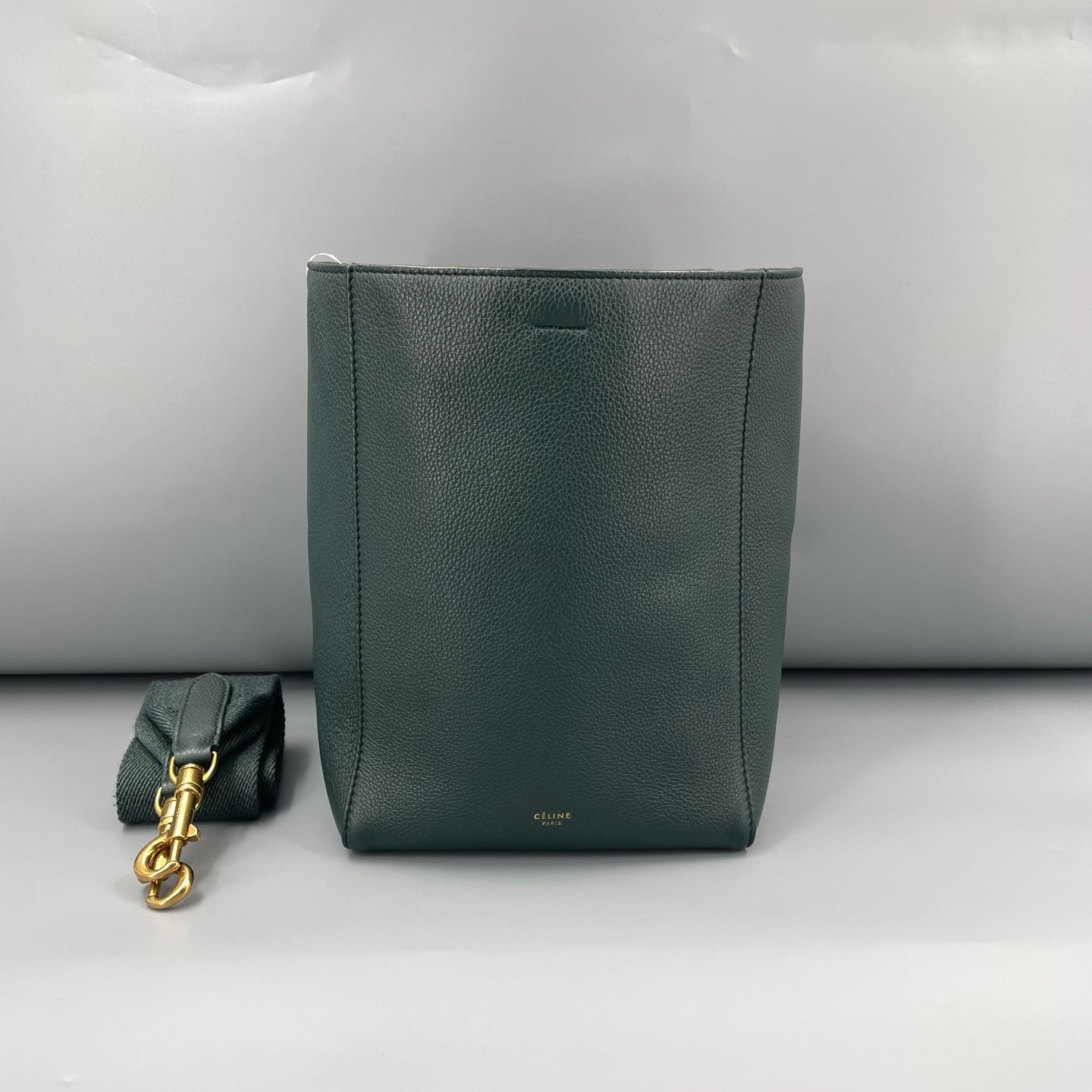 Celine - Small Sangle Bucket Bag (Style 182412L6024) - Grained leather - Dark Green - (Small)