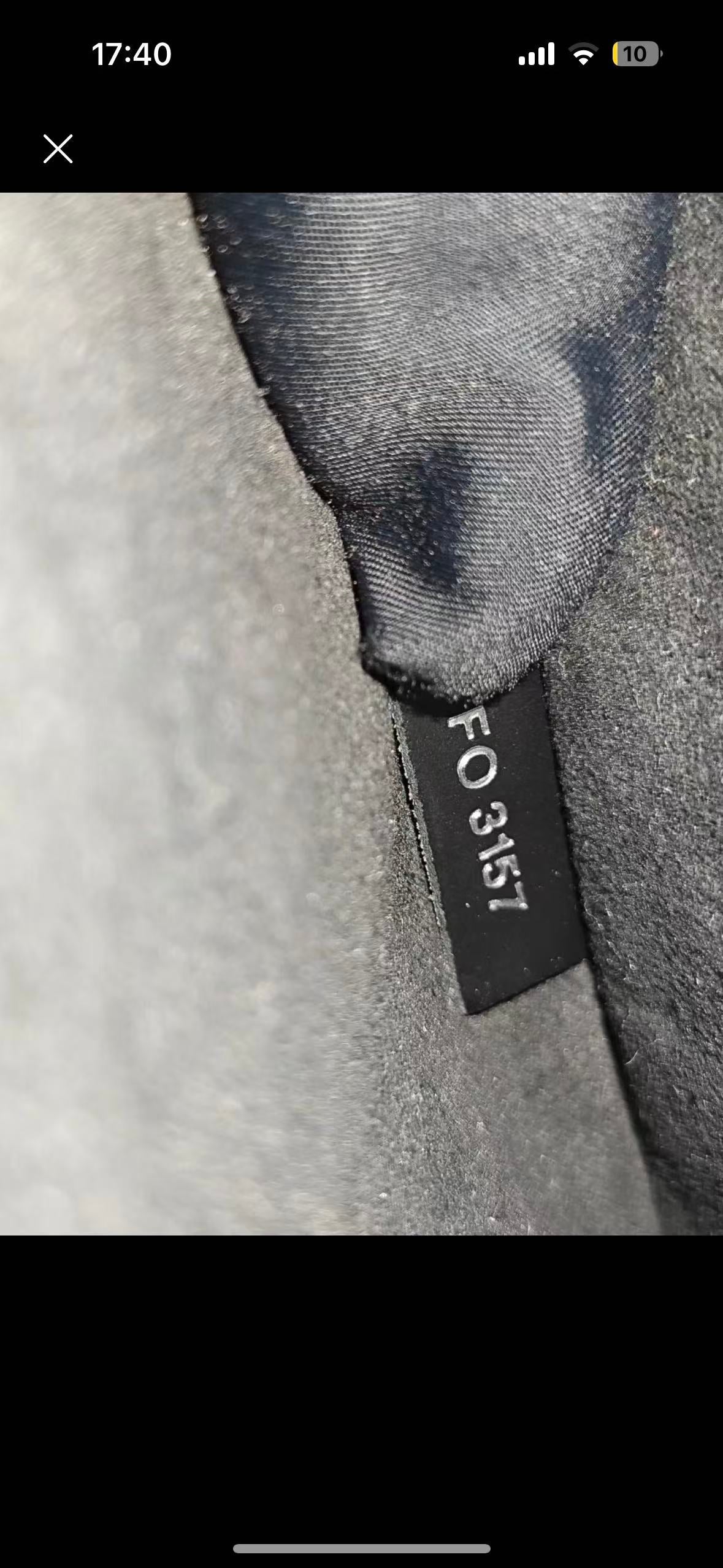 Louis Vuitton - Kleber - Epi leather - Black - (Medium)