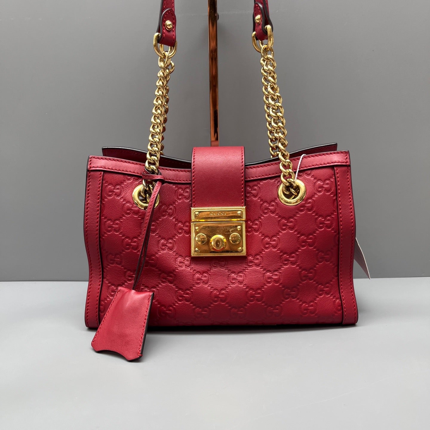 Gucci - Padlock Tote - Guccissima embossed leather - Red with Gold-Tone Hardware - (Medium)