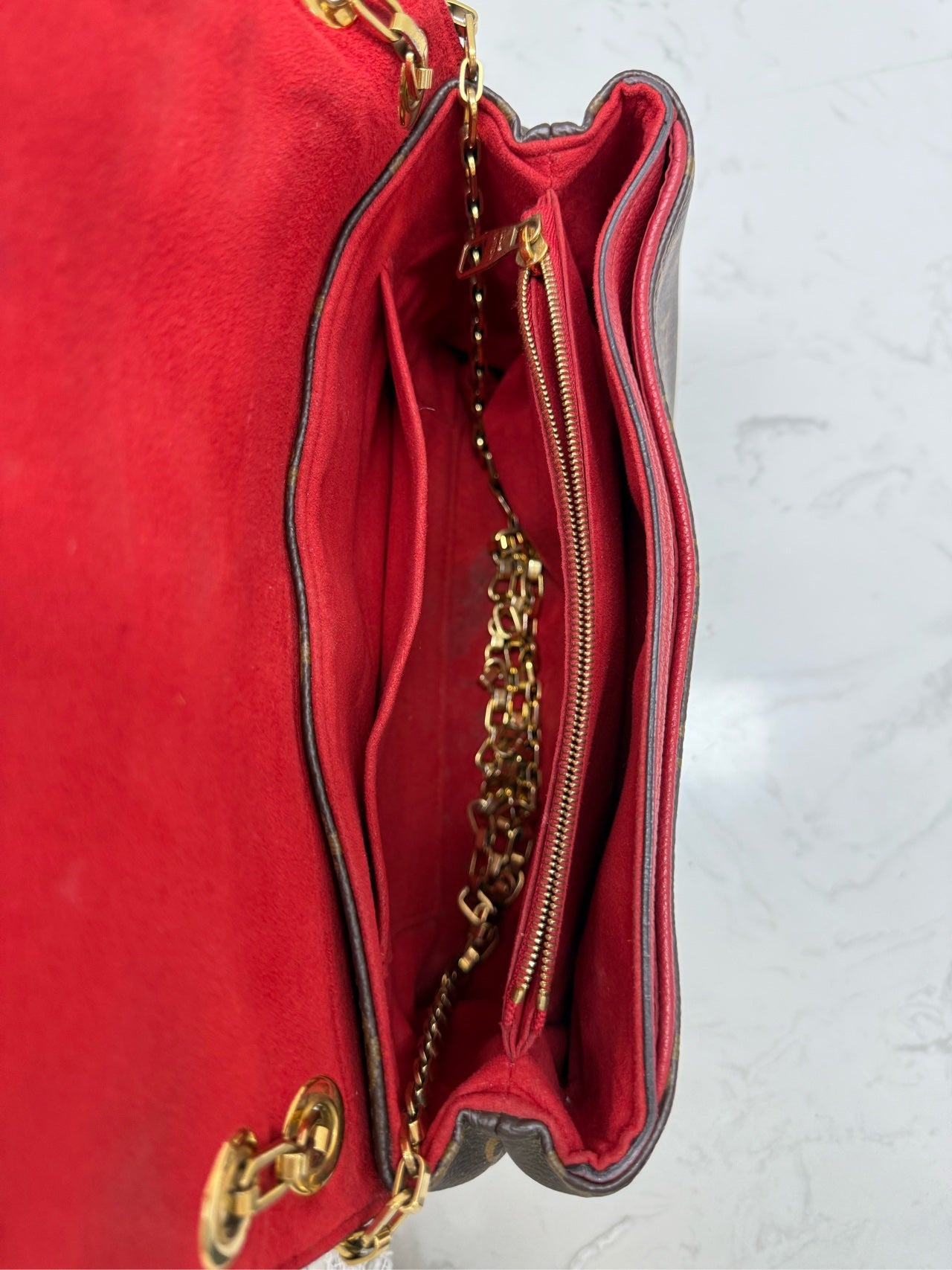 Louis Vuitton - Legend Envelope Bag - Monogram Canvas with grained leather trim - Brown with Red accents - (medium)