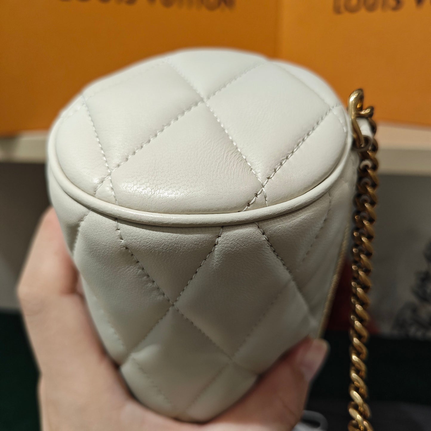 Saint Laurent - Matelasse Mini Barrel Bag - Lambskin leather - White - (mini)