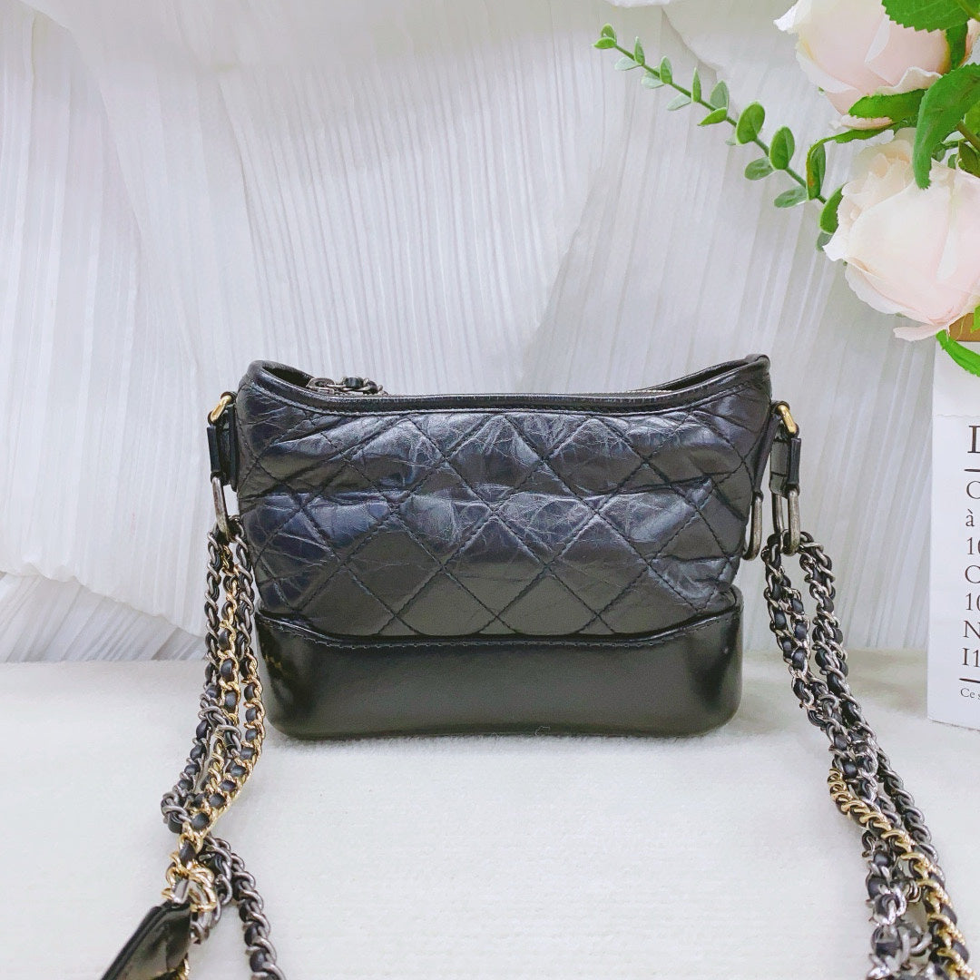 Chanel - Gabrielle Hobo Bag - Calfskin leather - Black - (Small)