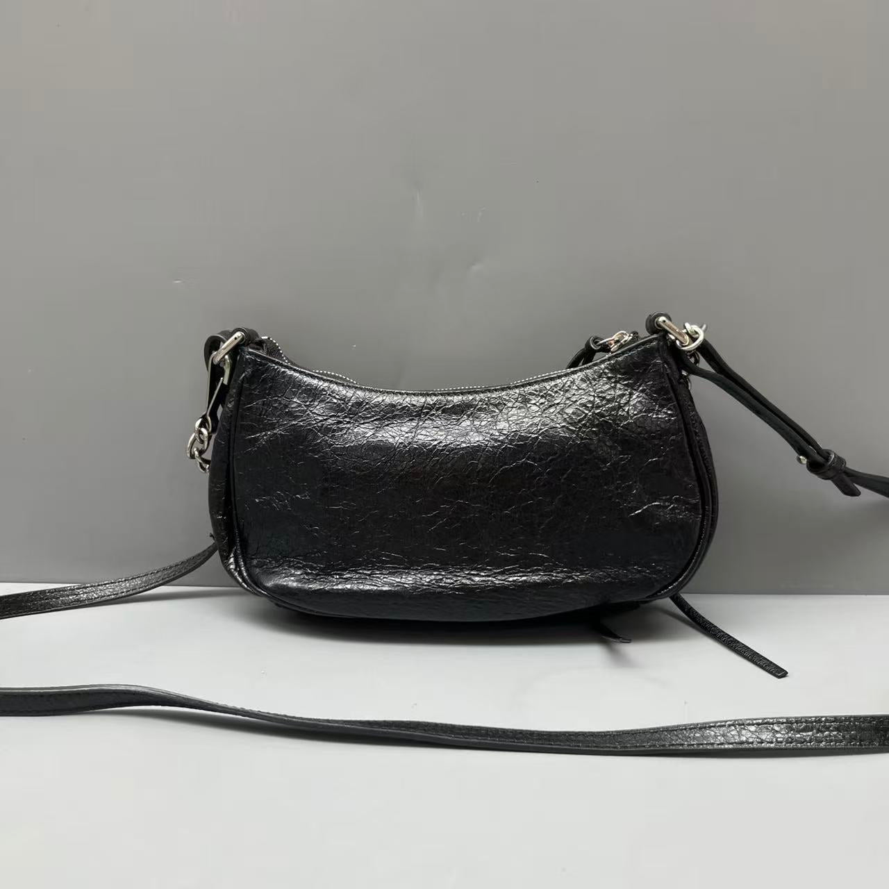 Balenciaga - Le Cagole Crescent Shoulder Bag - Leather - Black - (mini)