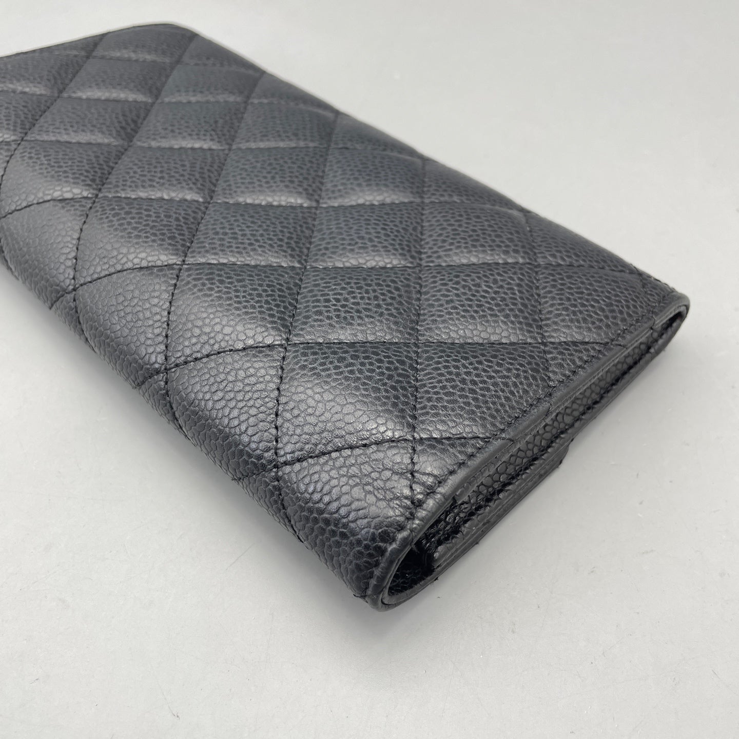 Chanel - Classic Long Flap Wallet - Grained calfskin leather - Black - (medium)