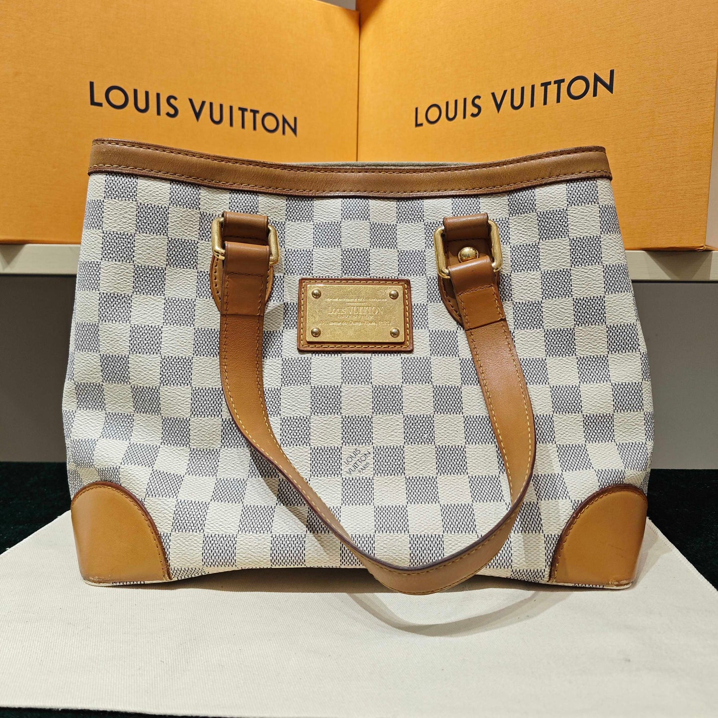 Louis Vuitton - Saleya MM (estimated) - Damier Azur coated canvas with Vachetta leather trim - White - (Medium)