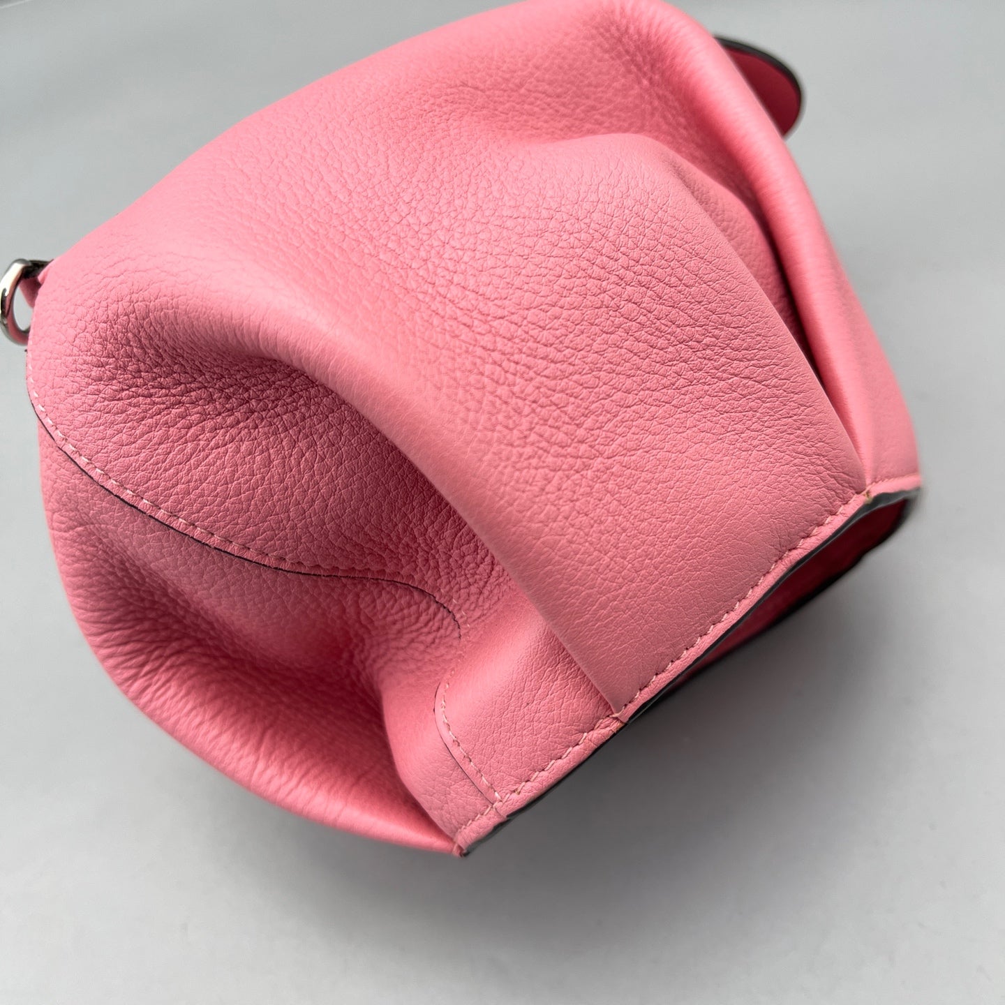 Loewe - Elephant Bag Mini - Grained calfskin leather - Pink - (mini)