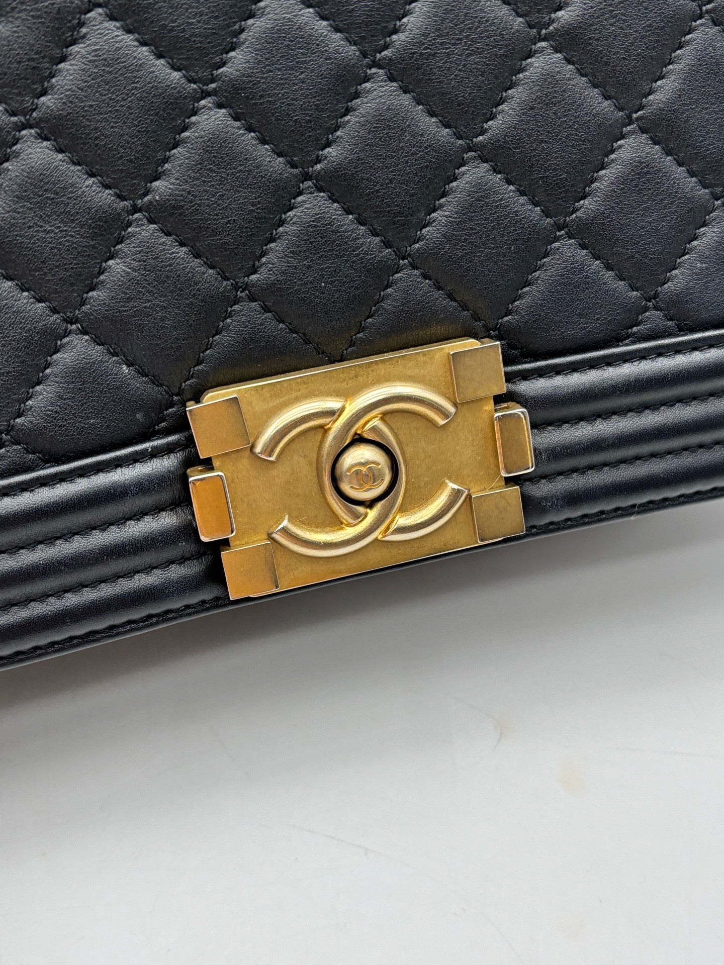 Chanel - Boy Chanel Flap Bag - Leather - Black - (medium)