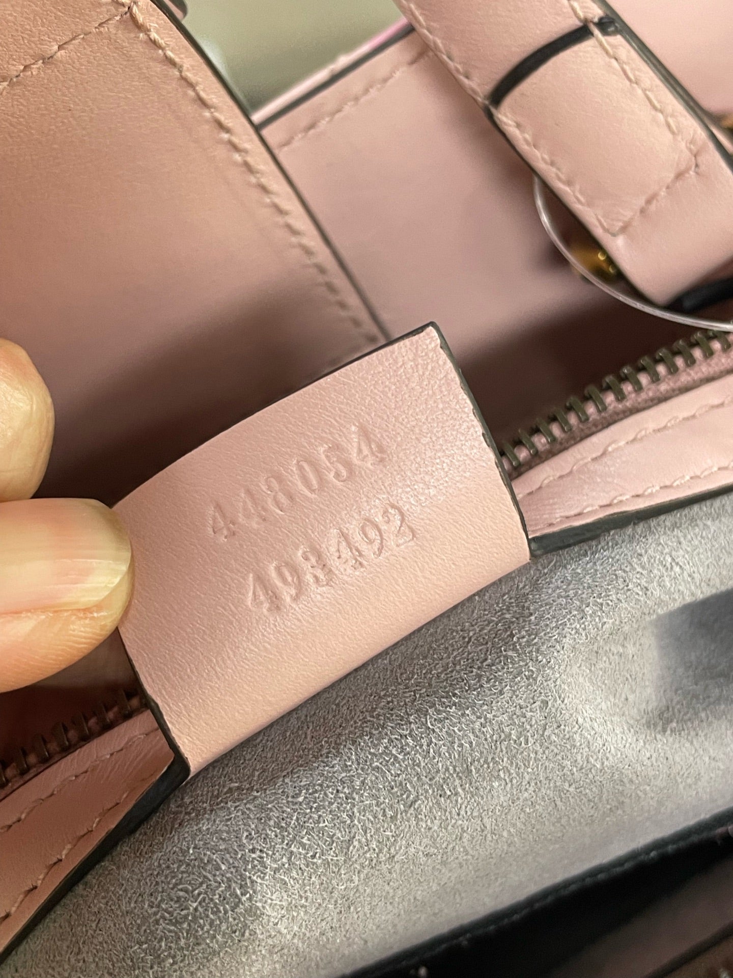 Gucci - GG Marmont Graffiti Top Handle Bag - Leather - Pink - (medium)