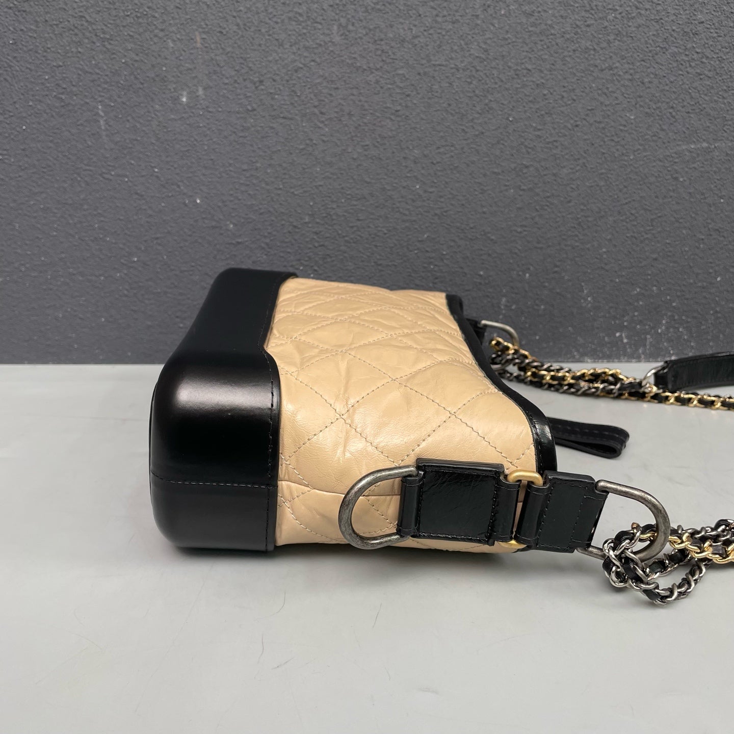 Chanel - Gabrielle Hobo Bag - Aged Calfskin Leather and Patent Leather - Beige and Black - (Small)