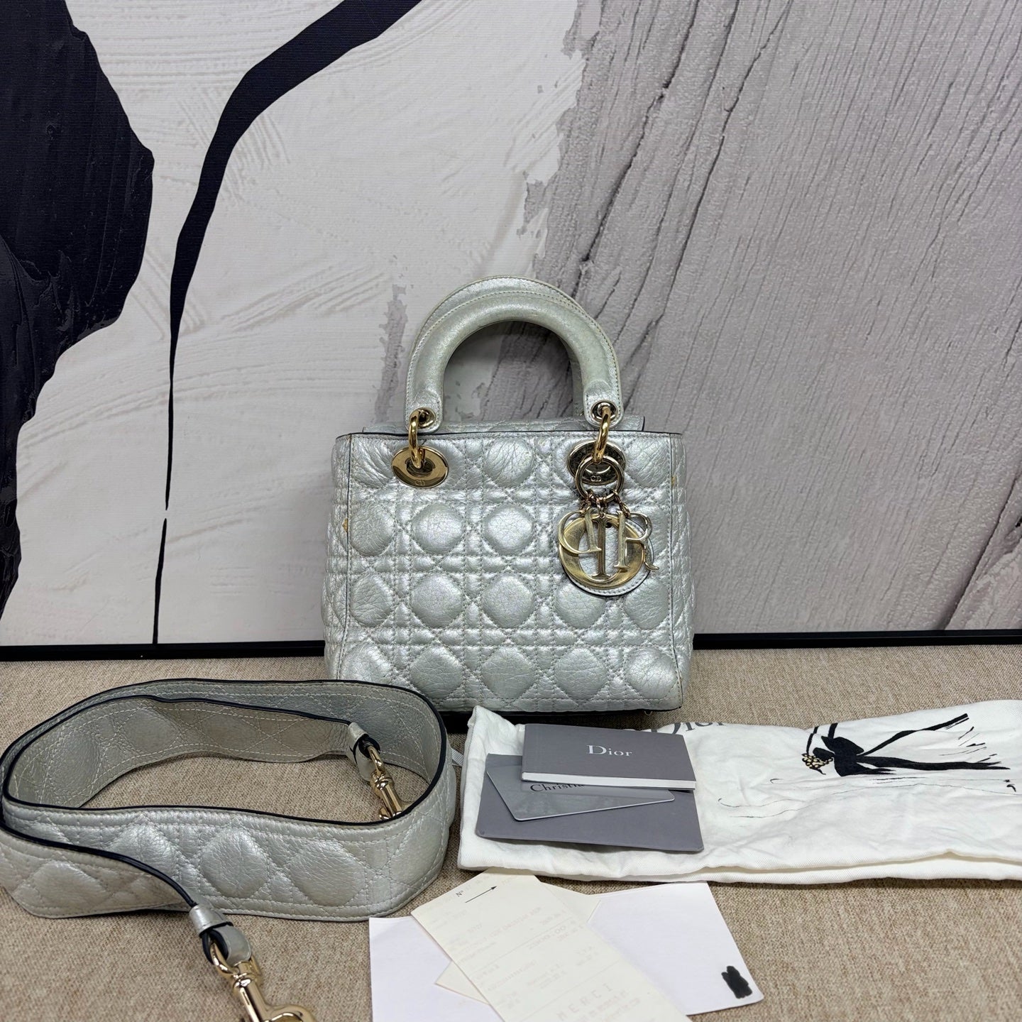 Dior - Lady Dior Bag - Cowhide leather - Pearlescent Grey with Gold-Tone Hardware - (mini)