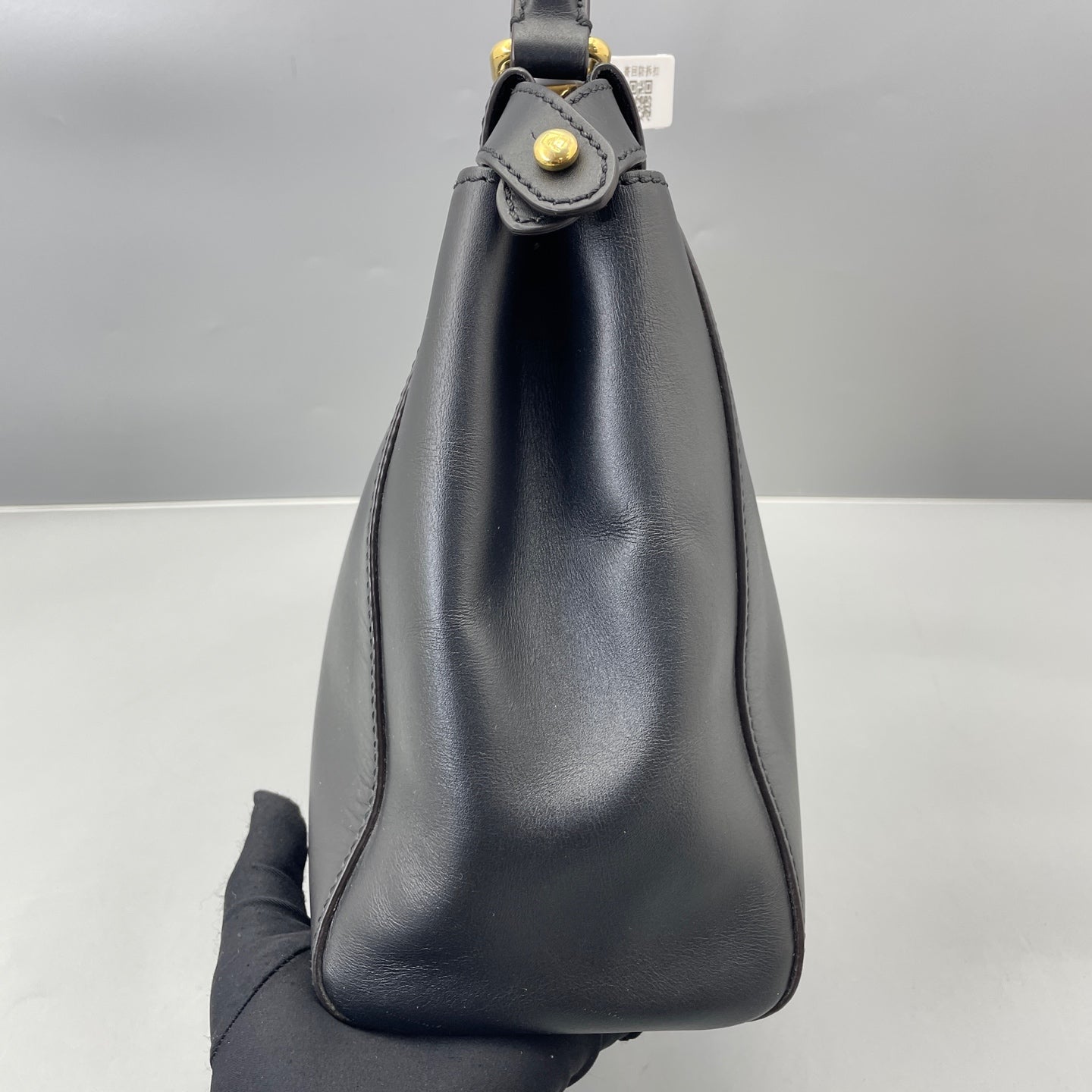 Fendi - Peekaboo - Leather - Black - (Medium)
