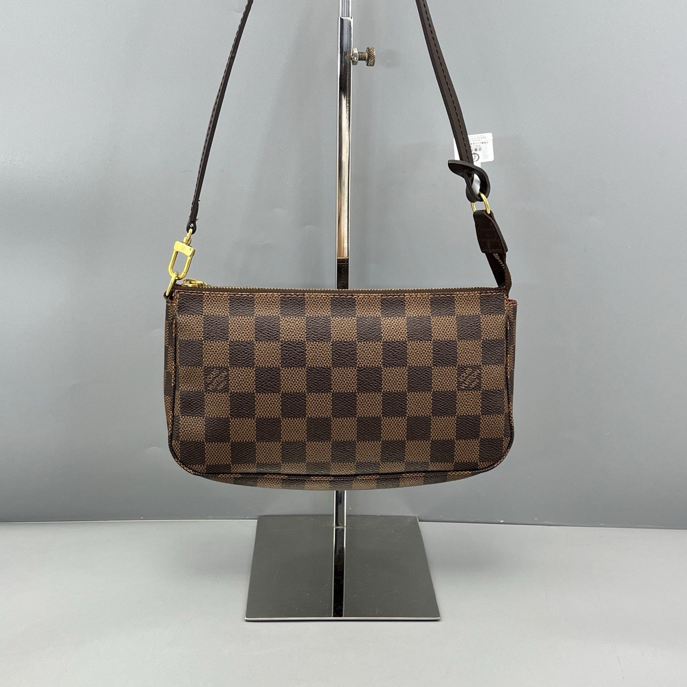Louis Vuitton - Pochette Accessoires - Damier Ebene coated canvas with leather trim - Brown - (Small)