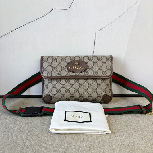 Gucci - GG Supreme Tiger Head Belt Bag - Coated canvas with leather trim - Beige - (small)