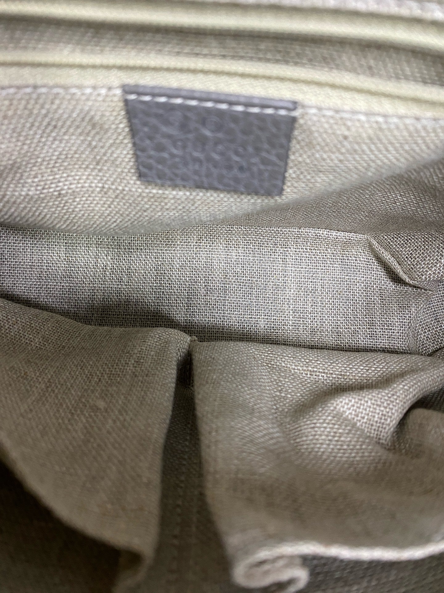 Gucci - Interlocking G Top Handle Flap Bag - Grained calfskin leather with canvas lining - Grey - (Medium)