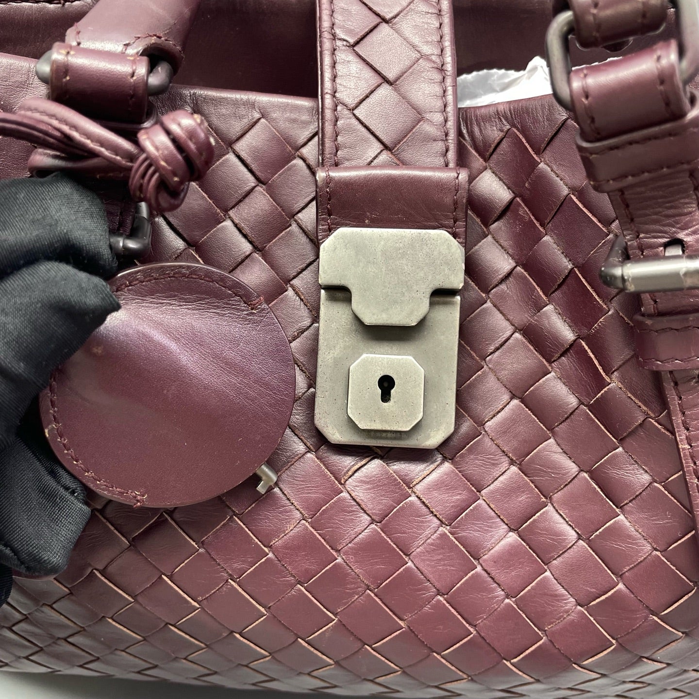 Bottega Veneta - Roma Woven Handbag - Leather - Burgundy - (Medium)