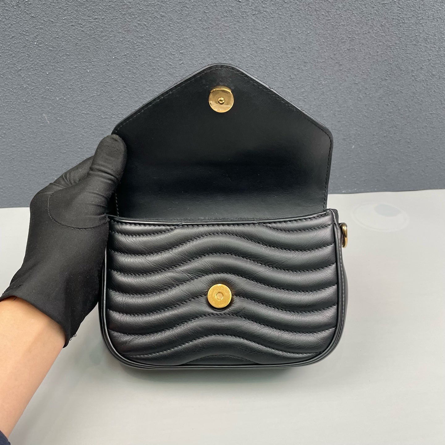 Louis Vuitton - New Wave - Leather - Black - (Mini)