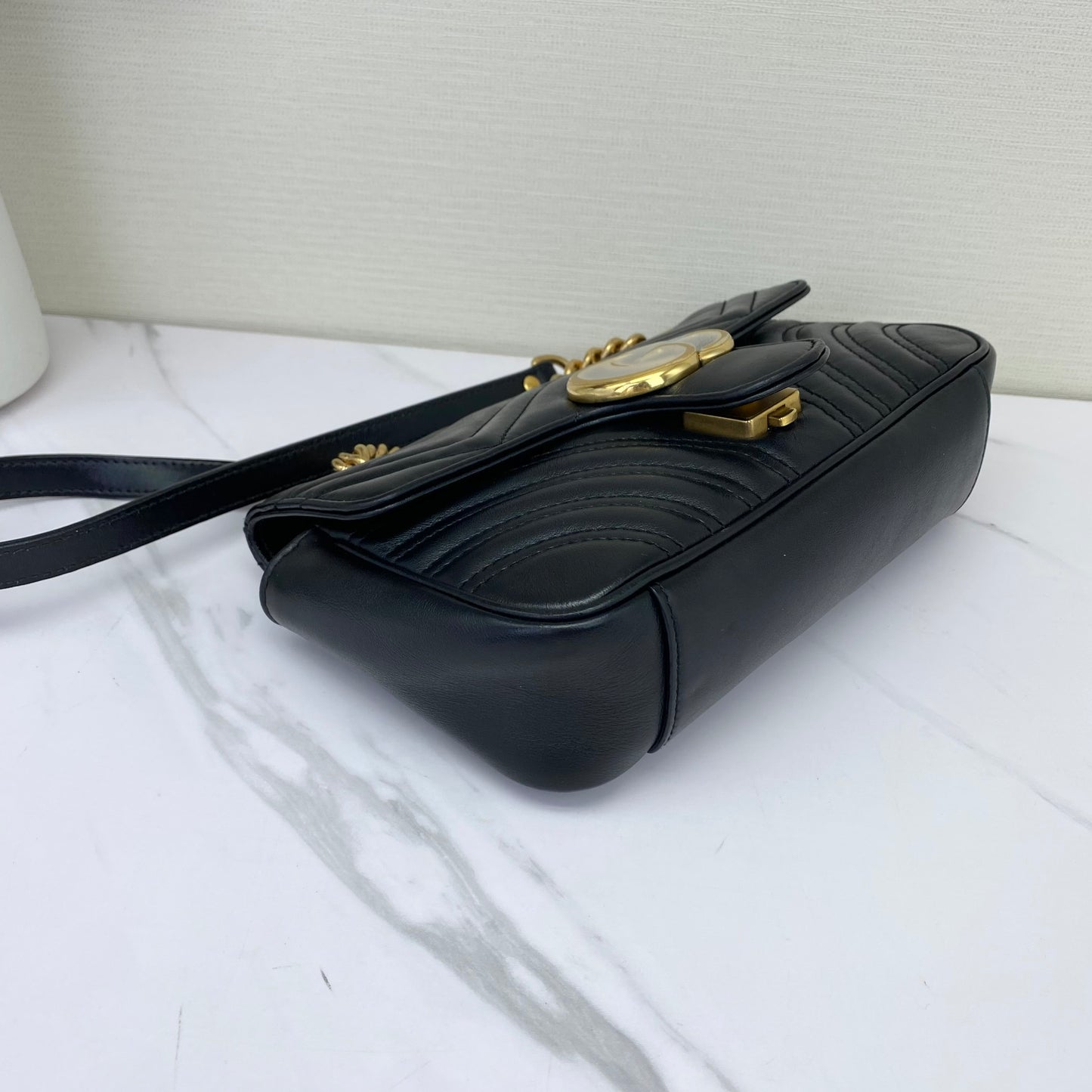 Gucci - GG Marmont Matelassé Shoulder Bag - Leather - Black - (small)