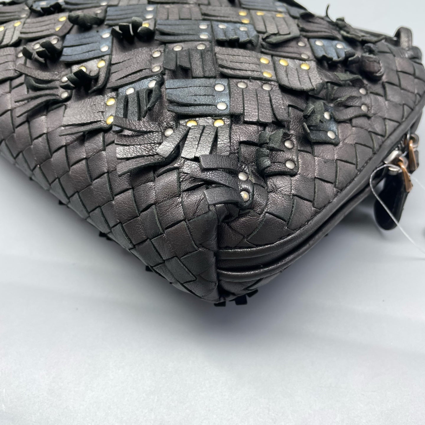 Bottega Veneta - Intrecciato Tassel Rivet Camera Bag - Leather - Grey - (Small)