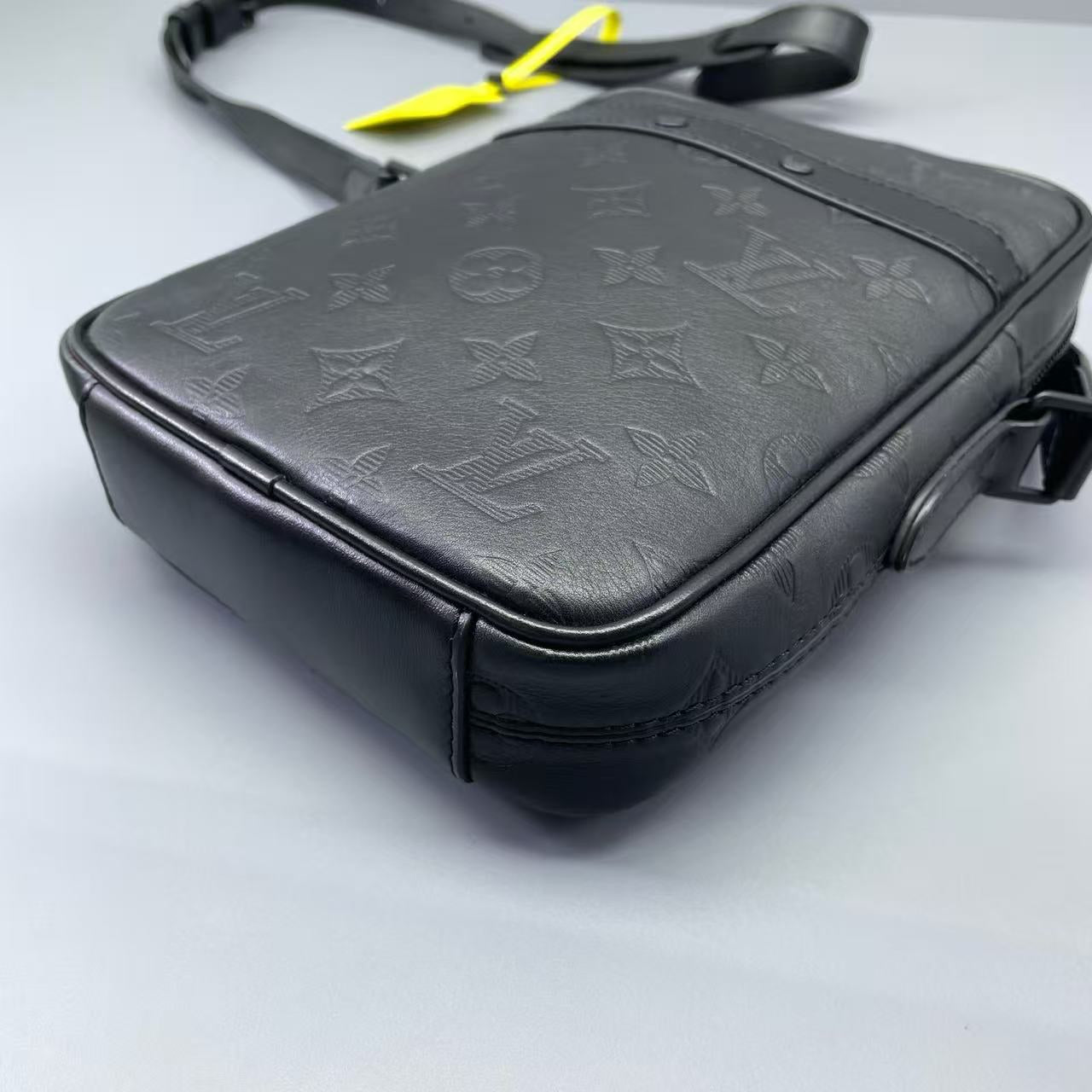 Louis Vuitton - So Black Camera Bag - Monogram Empreinte Leather - Black - (Small)