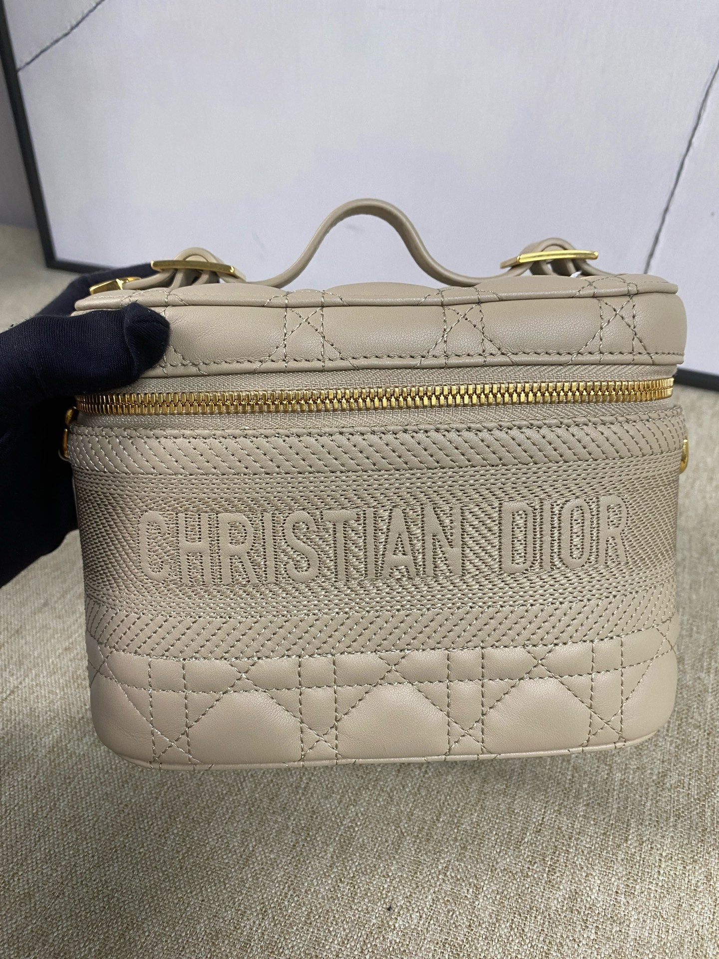 Dior - Travel Vanity Case - Lambskin leather - Beige with Gold-Tone Hardware - (mini)