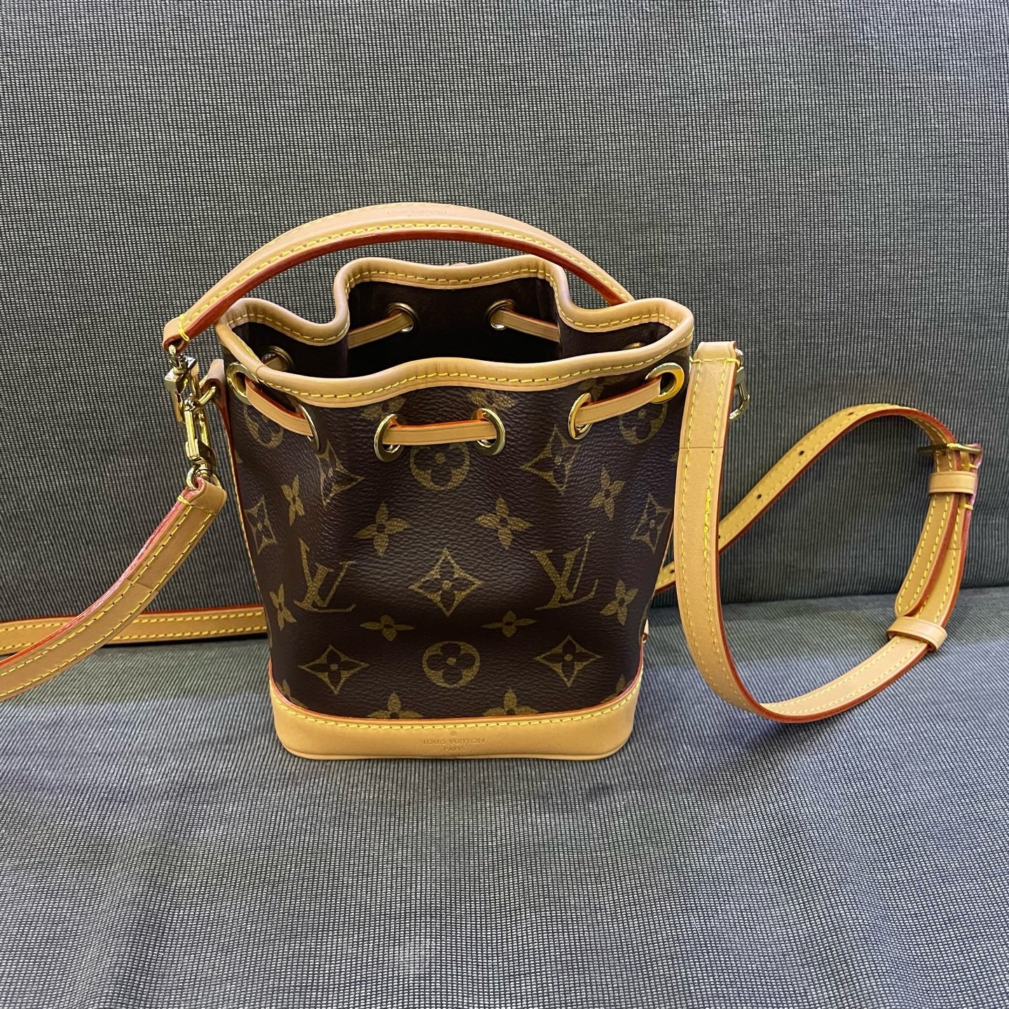 Louis Vuitton - Noe Nano - Monogram coated canvas with Vachetta leather trim - Brown - (mini)