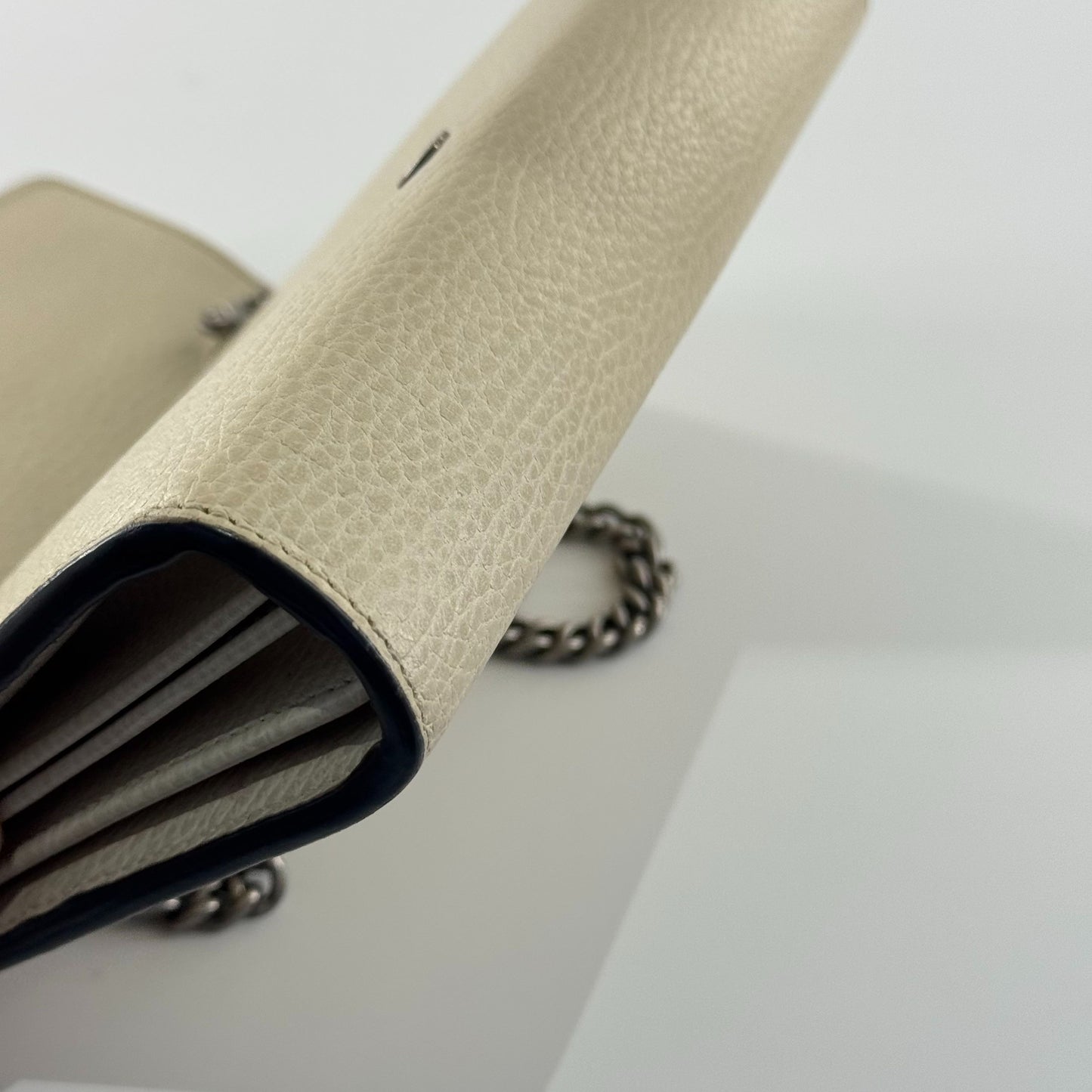Gucci - Dionysus Wallet on Chain (WOC) - Leather - White - (mini)