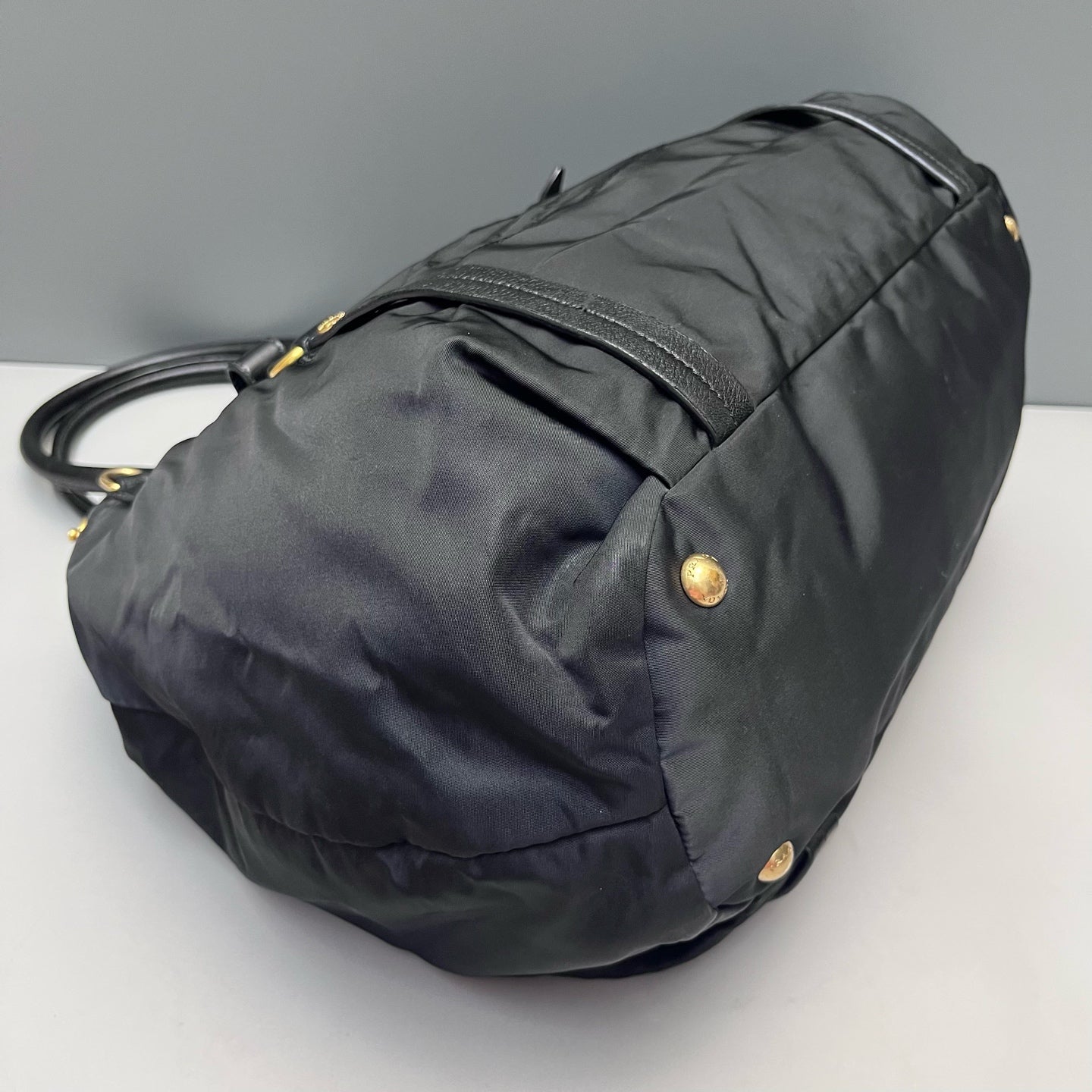 Prada - Gathered Nylon Tote Bag - Nylon with Leather Trim - Black - (large)