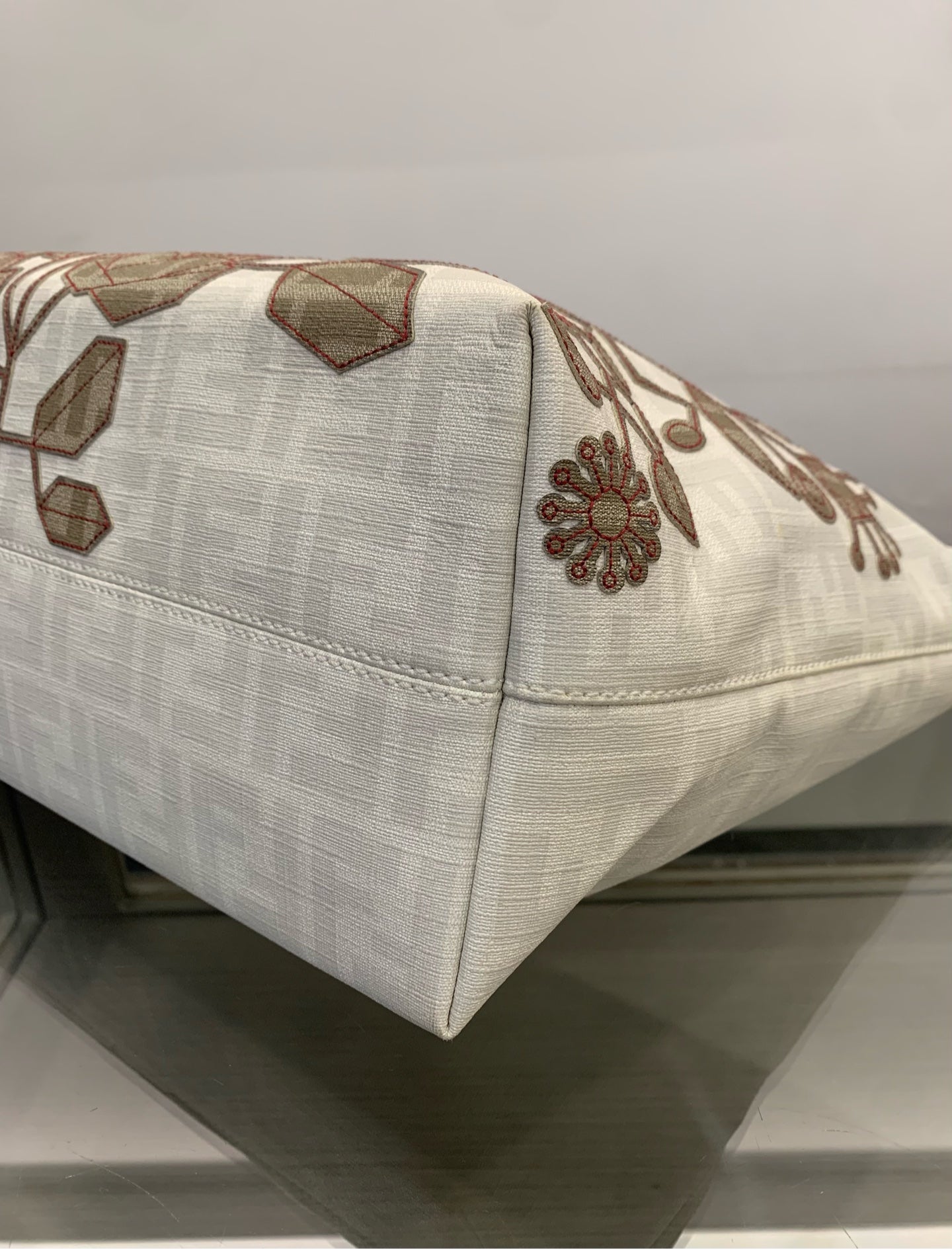 Fendi - FF Monogram Floral Embroidered Tote - Coated canvas and embroidery - White with Brown and Red accents - (medium)