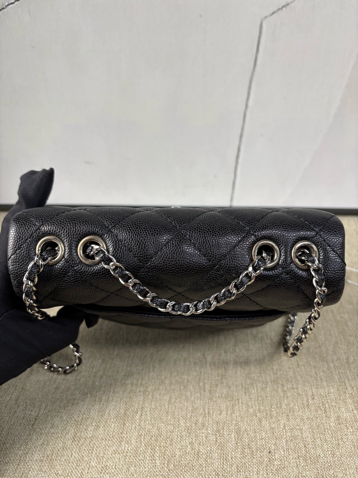 Chanel - Classic Flap Mini (Rectangular) - Caviar leather - Black - (Mini)