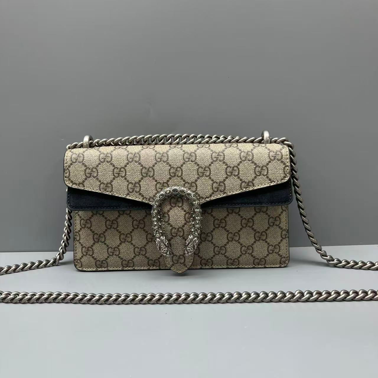 Gucci - Dionysus Small Shoulder Bag - GG Supreme canvas with suede and leather trim - Beige and Black - (Small)