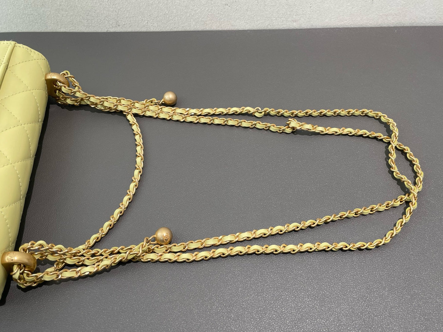 Chanel - WOC Double Gold Bead - Lambskin leather - Yellow - (mini)