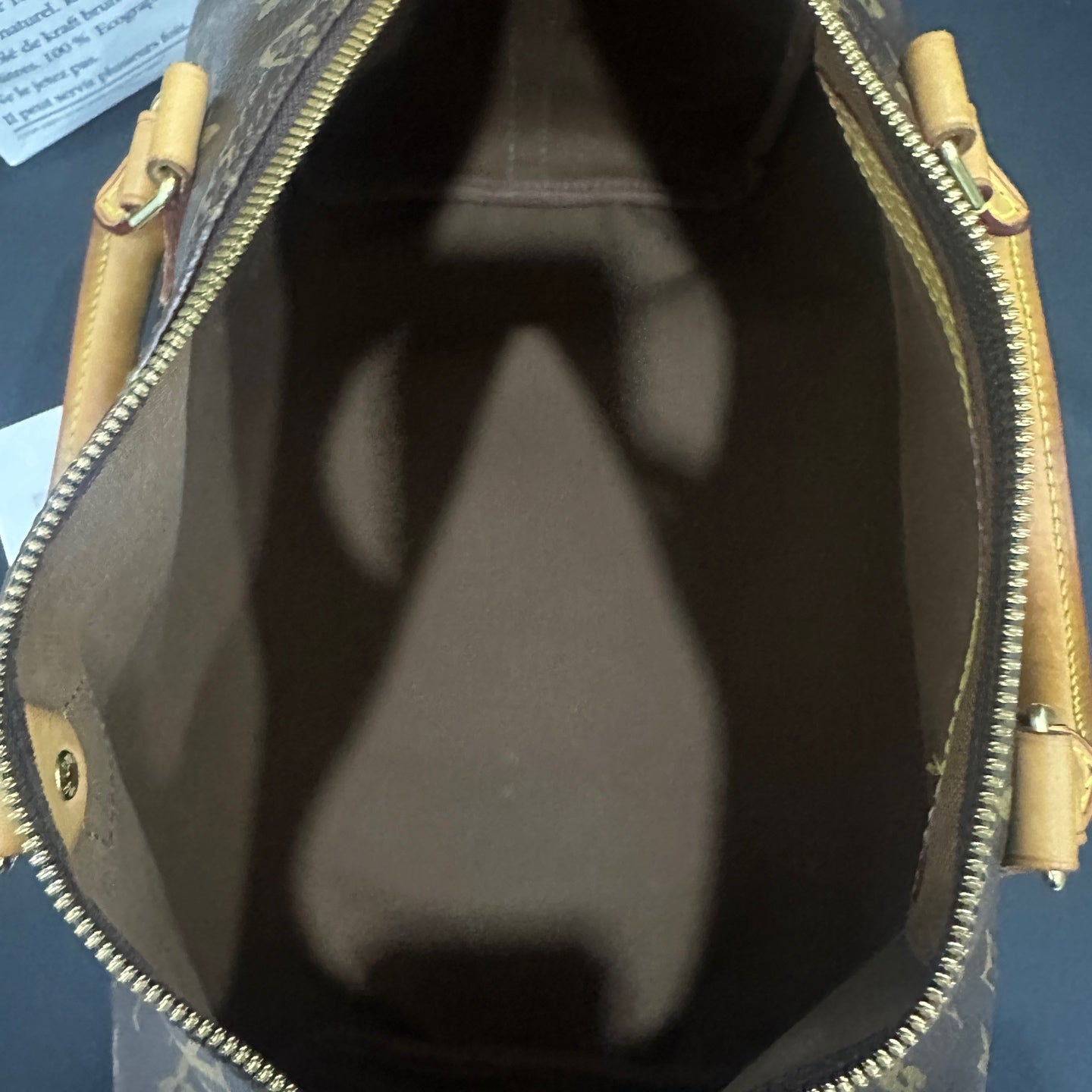 Louis Vuitton - Speedy Bandoulière 35 - Monogram coated canvas with Vachetta leather trim - Brown - (Medium)