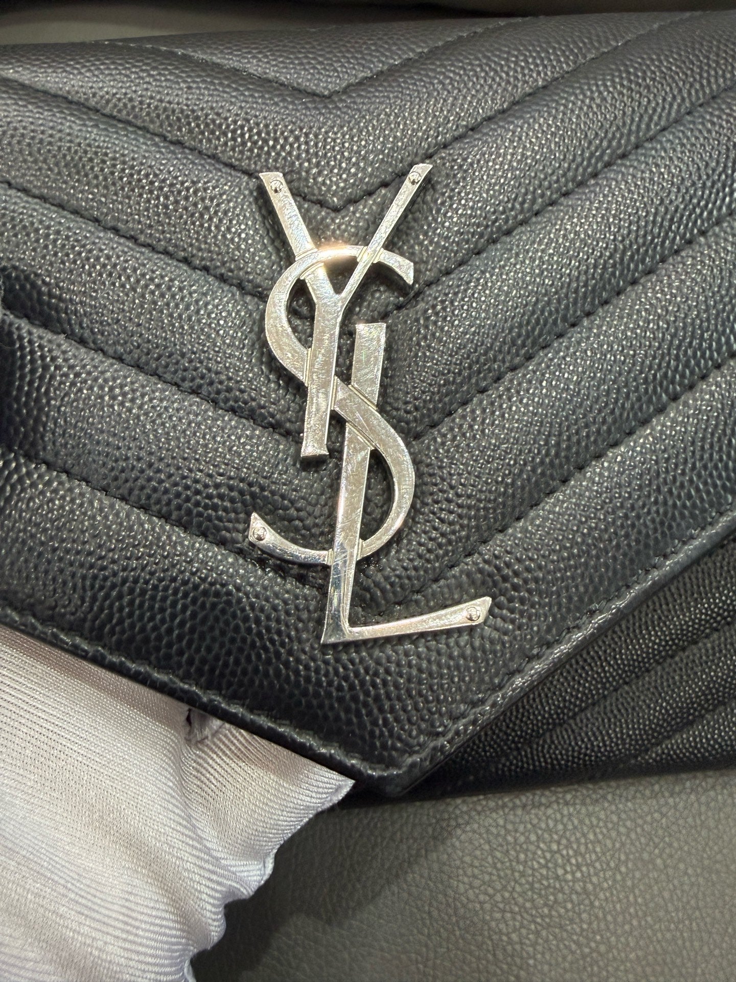 Saint Laurent - Envelope Wallet on Chain (WOC) - Grained calfskin leather - Black - (Mini)