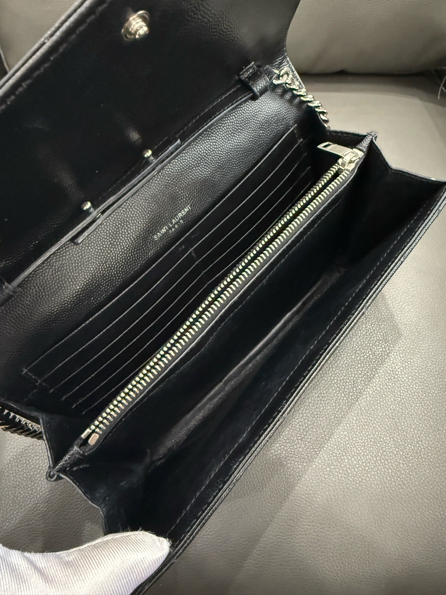 Saint Laurent - Envelope Wallet on Chain (WOC) - Grained calfskin leather - Black - (Mini)