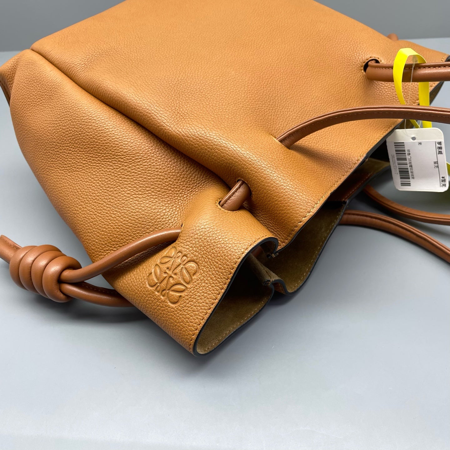 Loewe - Flamenco Drawstring Tote - Grained calfskin leather - Caramel - (medium)