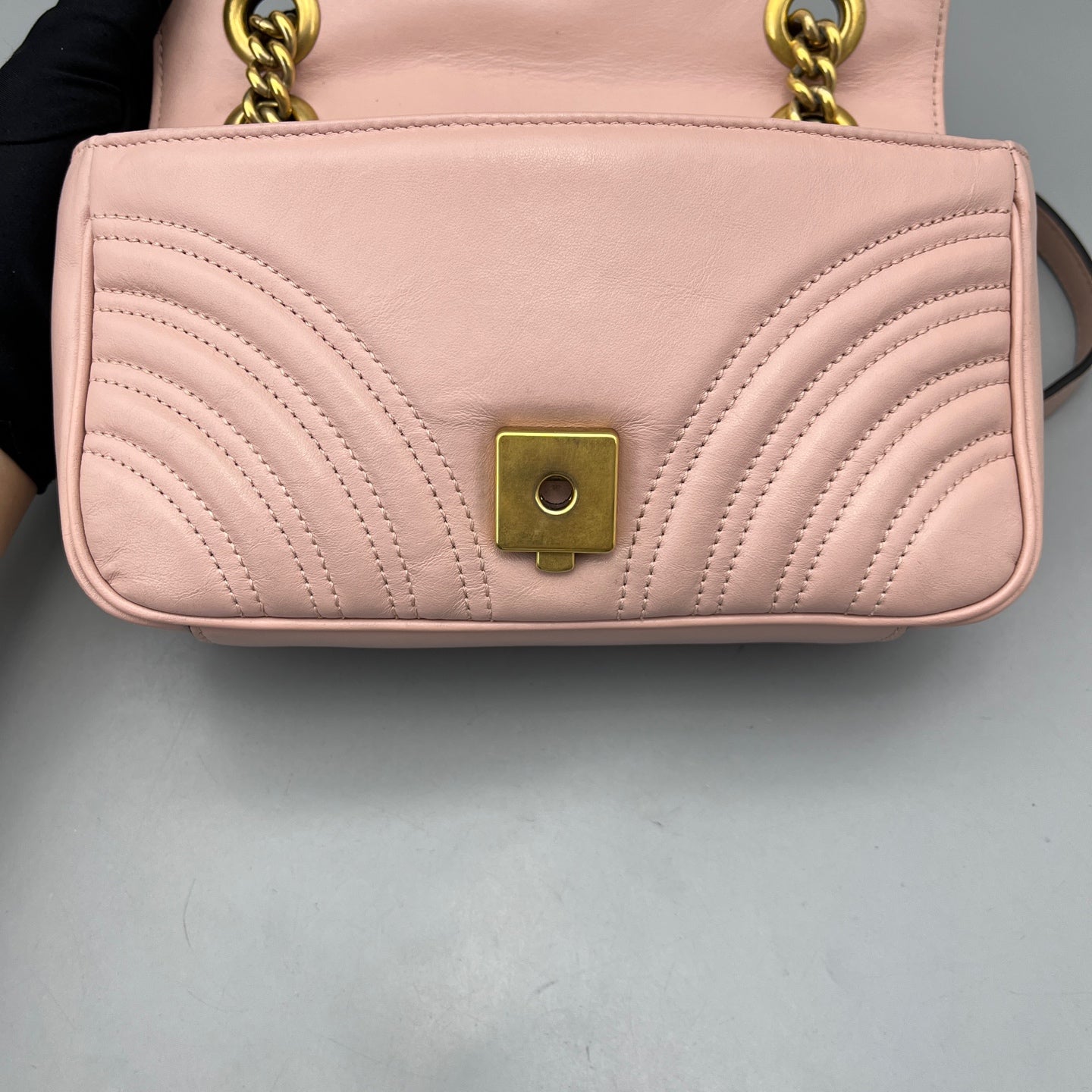 Gucci - GG Marmont Matelassé Mini Bag 22 - Matelassé chevron leather - Pink - (mini)