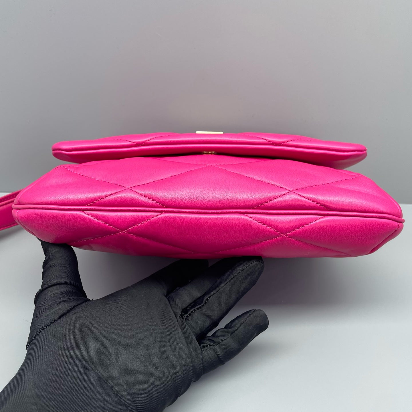 Saint Laurent - Le 57 Hobo Bag - Lambskin leather - Pink - (Medium)