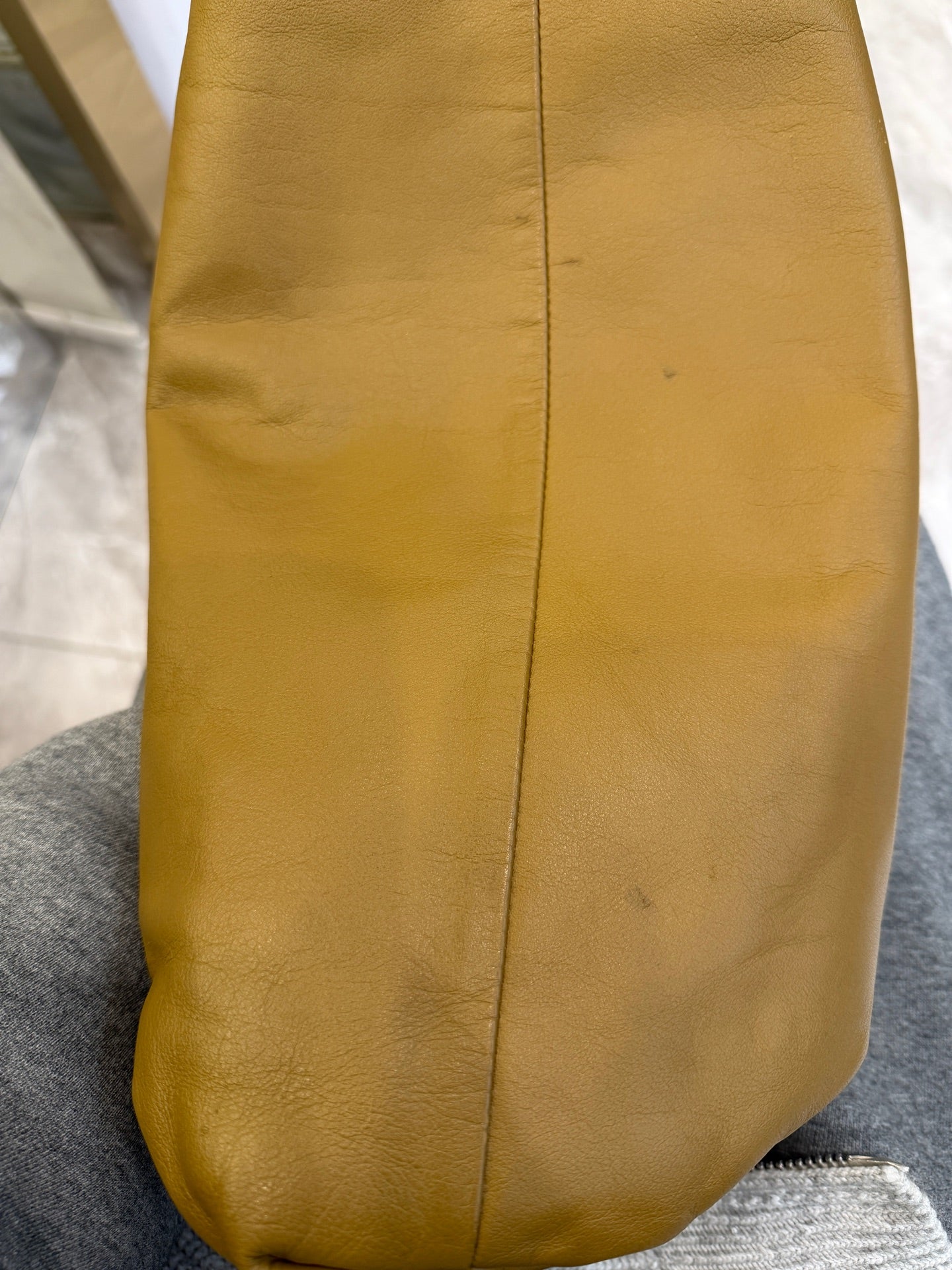 Bottega Veneta - The Pouch - Leather - Camel - (large)