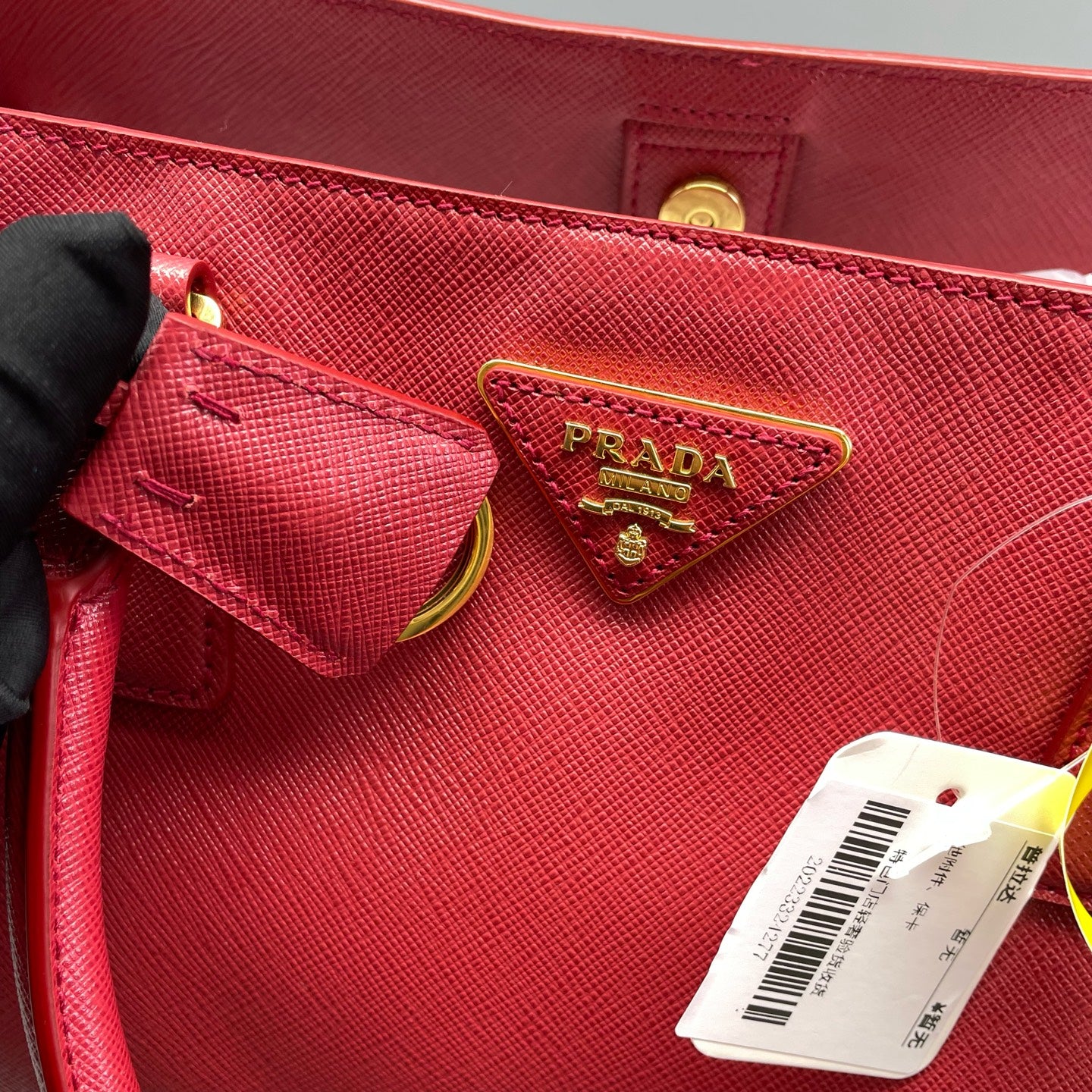 Prada - Saffiano Lux Tote - Saffiano leather - Red - (Large)