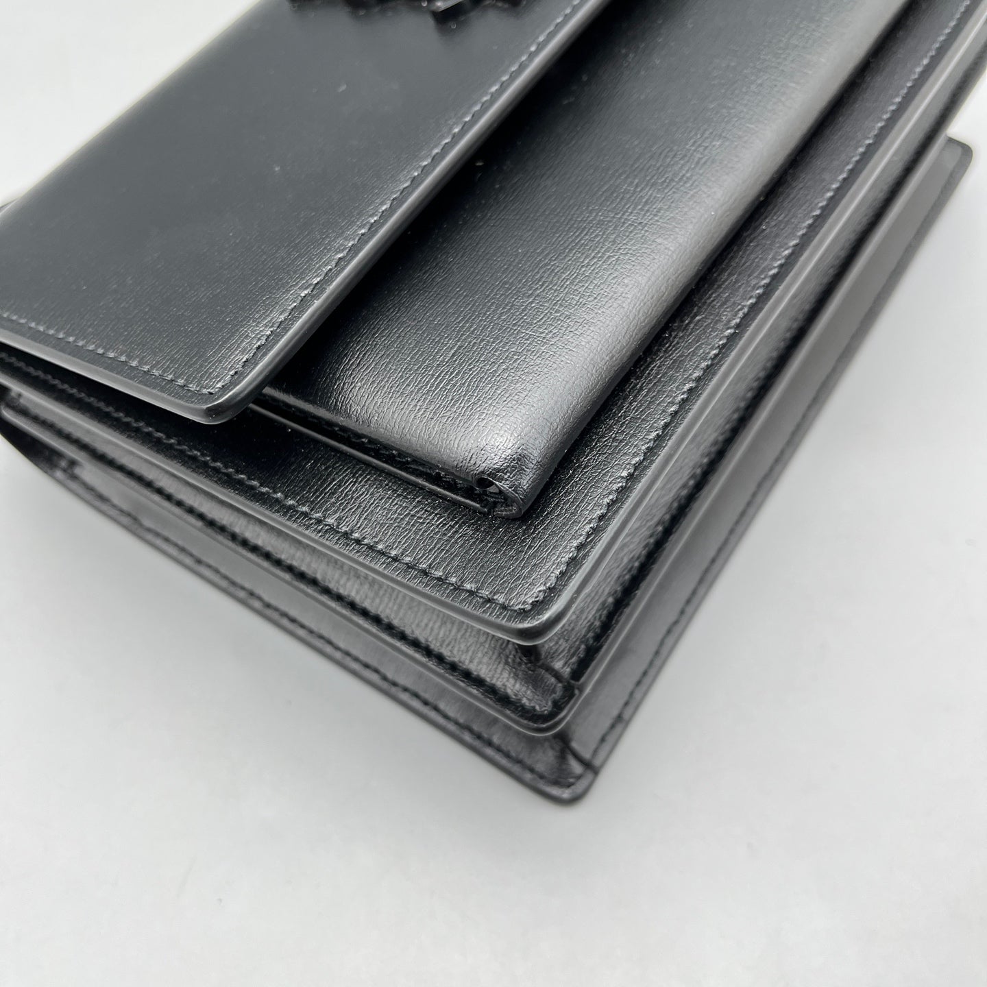 Saint Laurent - Sunset Medium - Leather - Black - (Medium)