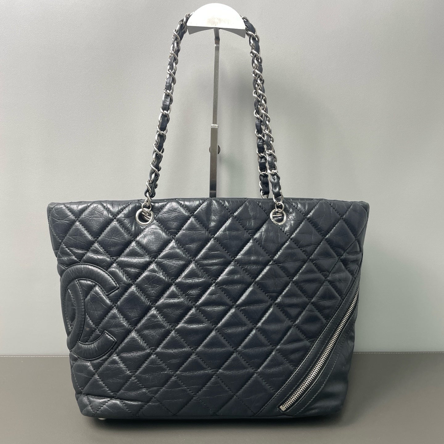 Chanel - Cambon Tote - Calfskin leather - Black - (Medium)