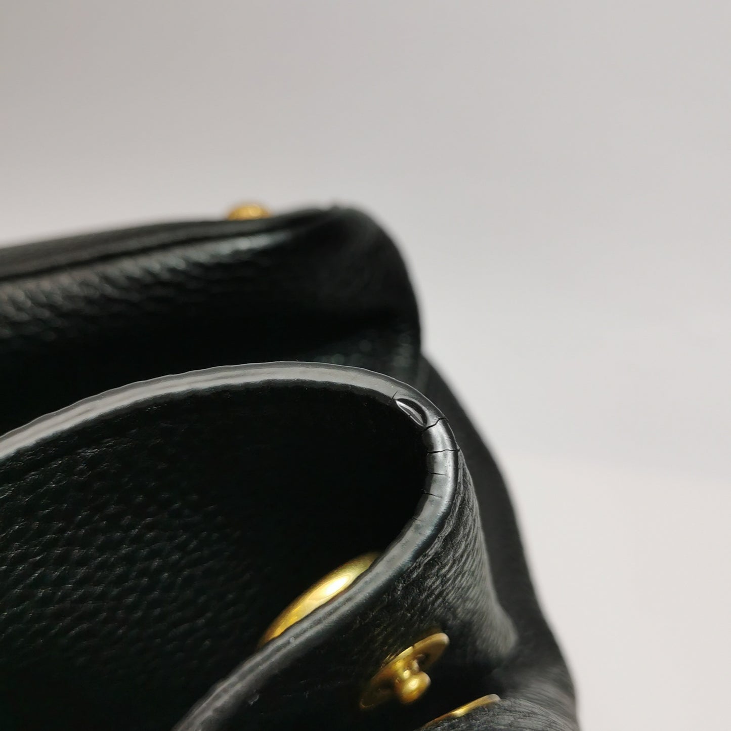 Prada - Double Handle Tote - Pebbled leather - Black - (medium)