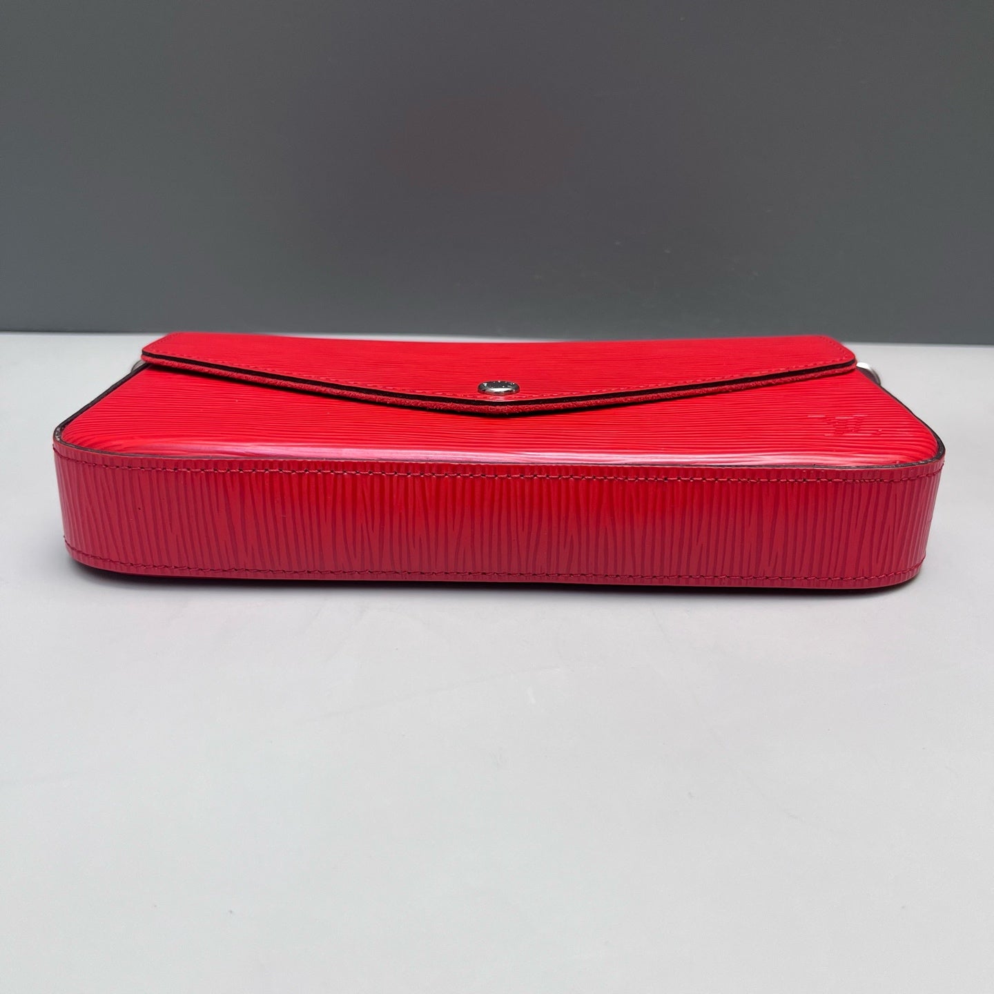 Louis Vuitton - Félicie Pochette - Epi leather - Red - (small)