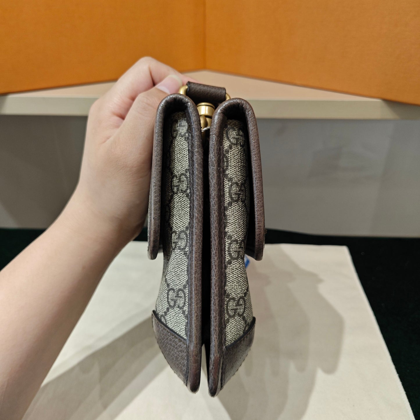 Gucci - Tiger Head Double-Sided GG Supreme Shoulder Bag - GG Supreme coated canvas with leather trim - Beige and Brown with Green and Red Web - (Small)