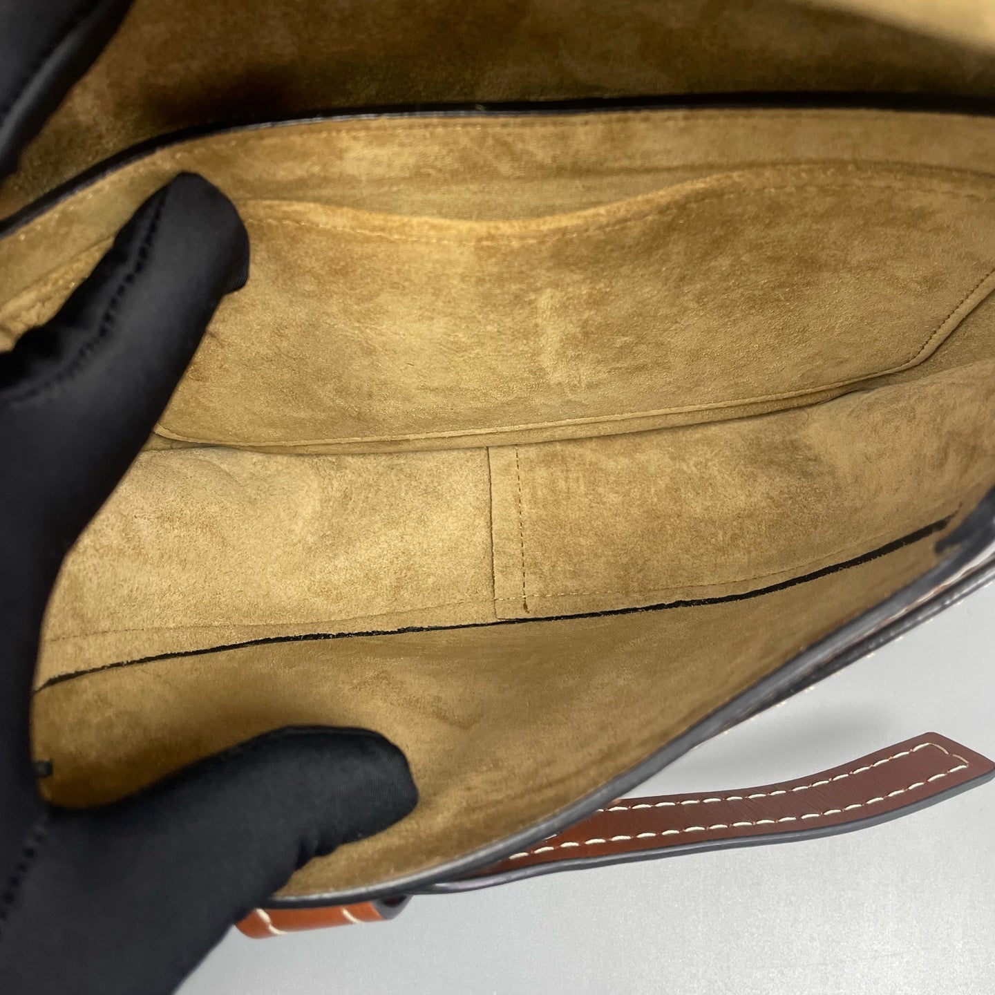 Loewe - Gate Small Saddle Bag - Grained calfskin leather - Caramel with contrasting brown accents - (Small)