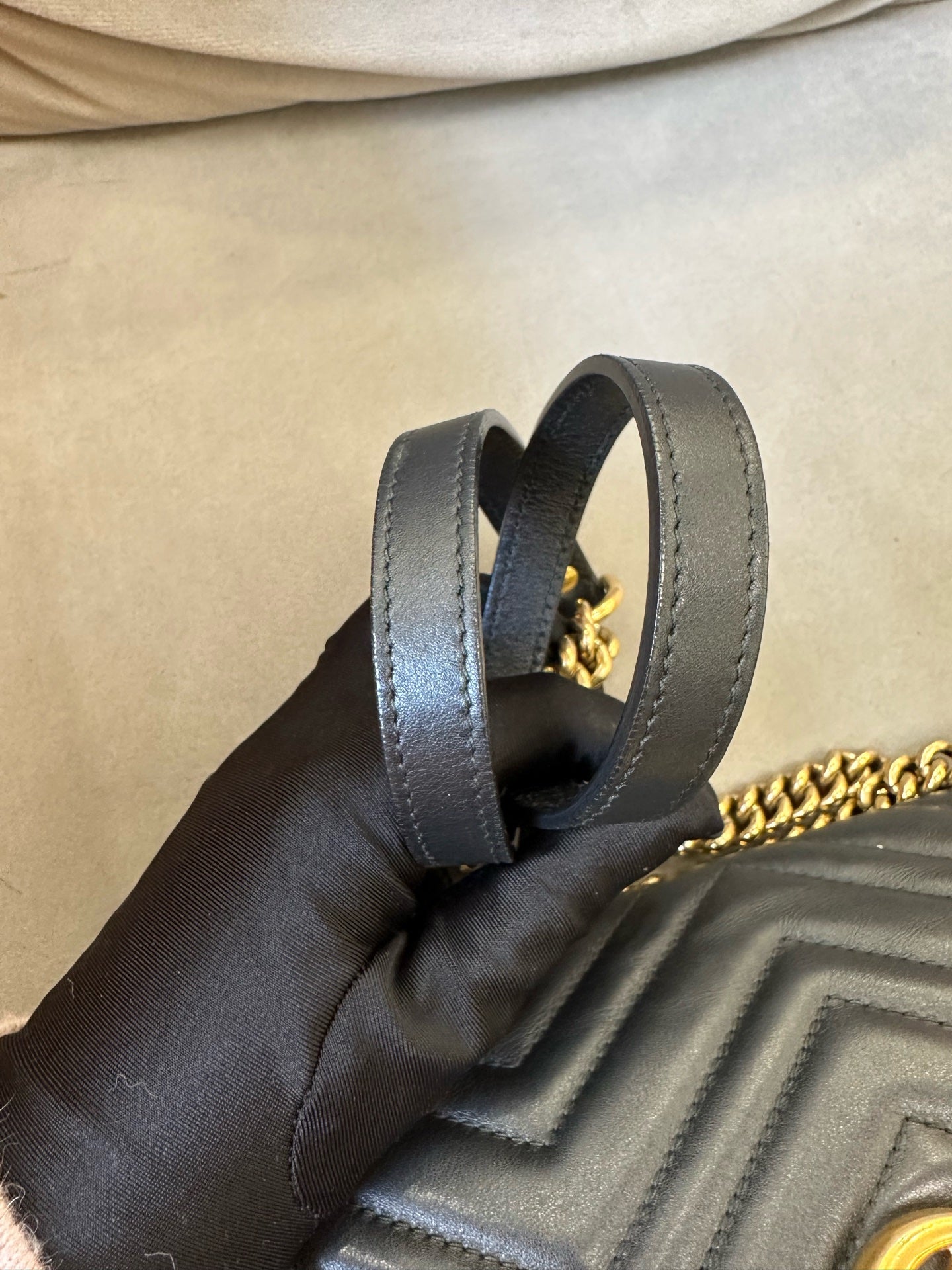 Gucci - GG Marmont Matelassé Shoulder Bag 26 - Leather - Black - (Medium)