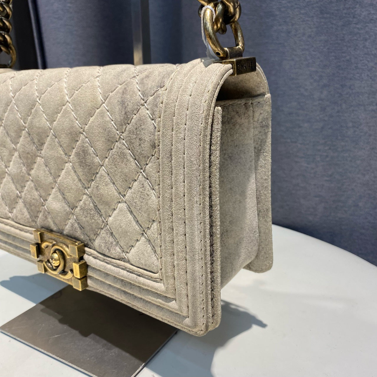 Chanel - Boy Bag - Suede - Grey - (Medium)