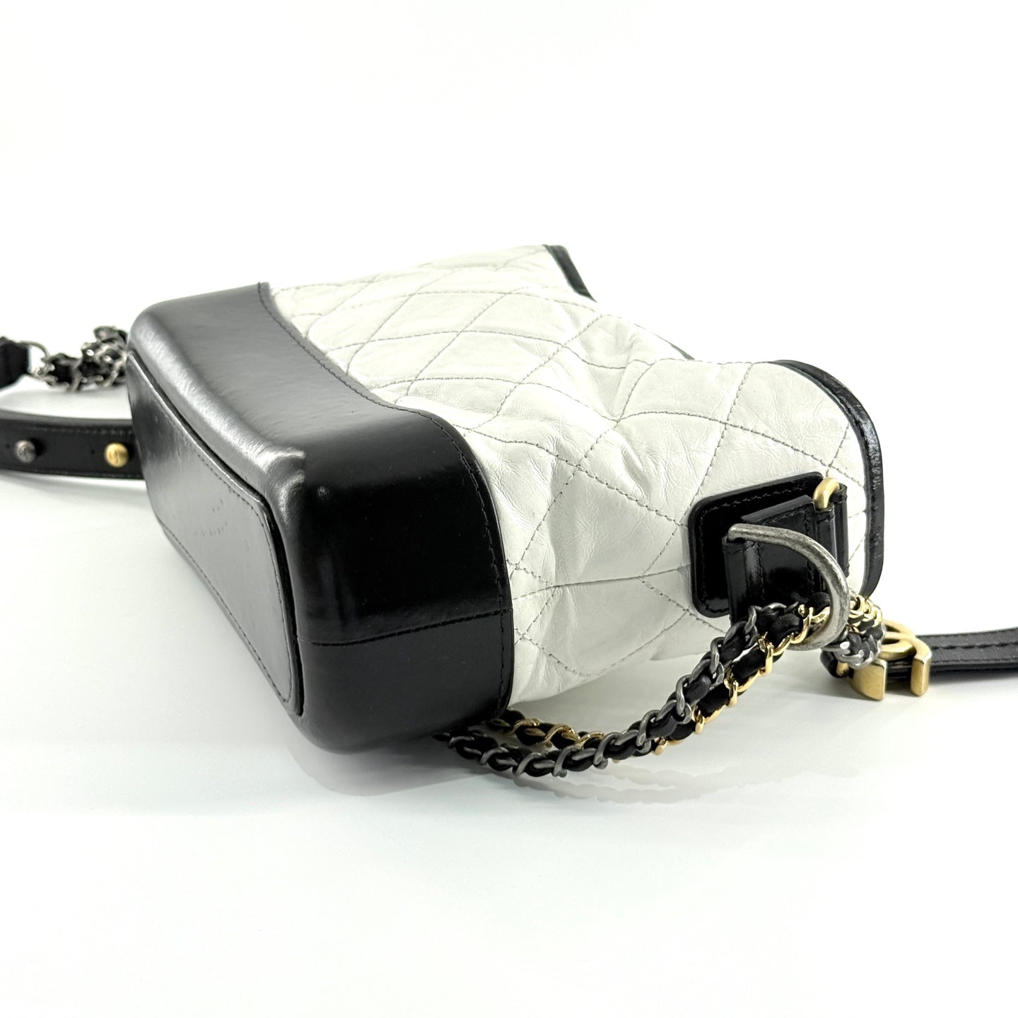 Chanel - Gabrielle Hobo Bag Small - Aged calfskin and smooth calfskin leather - White and Black - (Small)