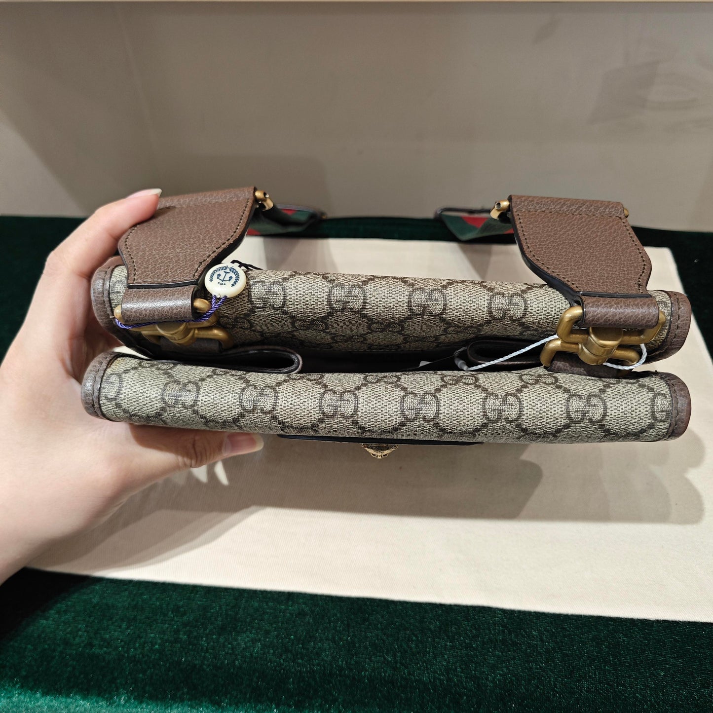 Gucci - Tiger Head Double-Sided GG Supreme Shoulder Bag - GG Supreme coated canvas with leather trim - Beige and Brown with Green and Red Web - (Small)