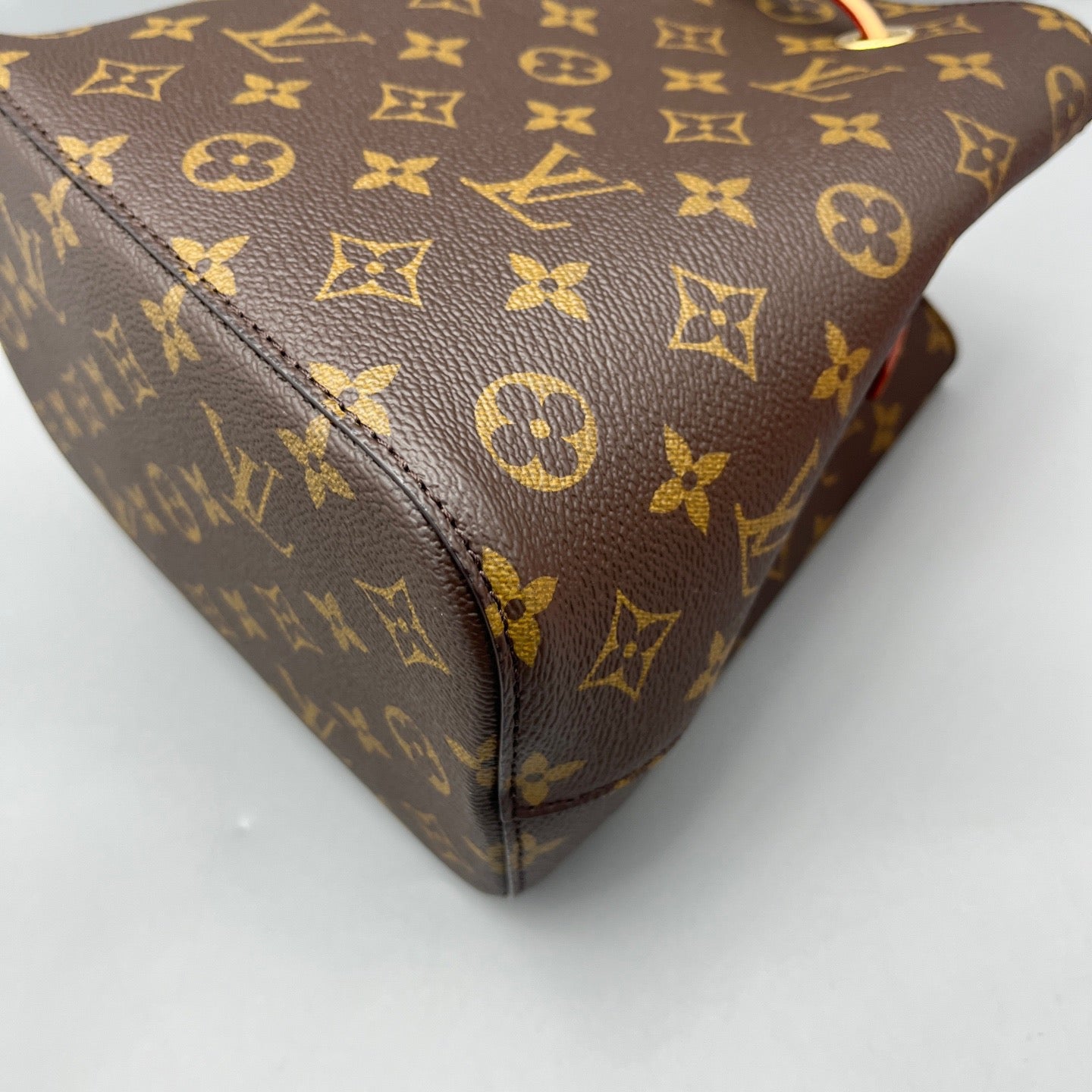 Louis Vuitton - Neonoe BB - Monogram coated canvas with Vachetta leather trim - Brown - (small)